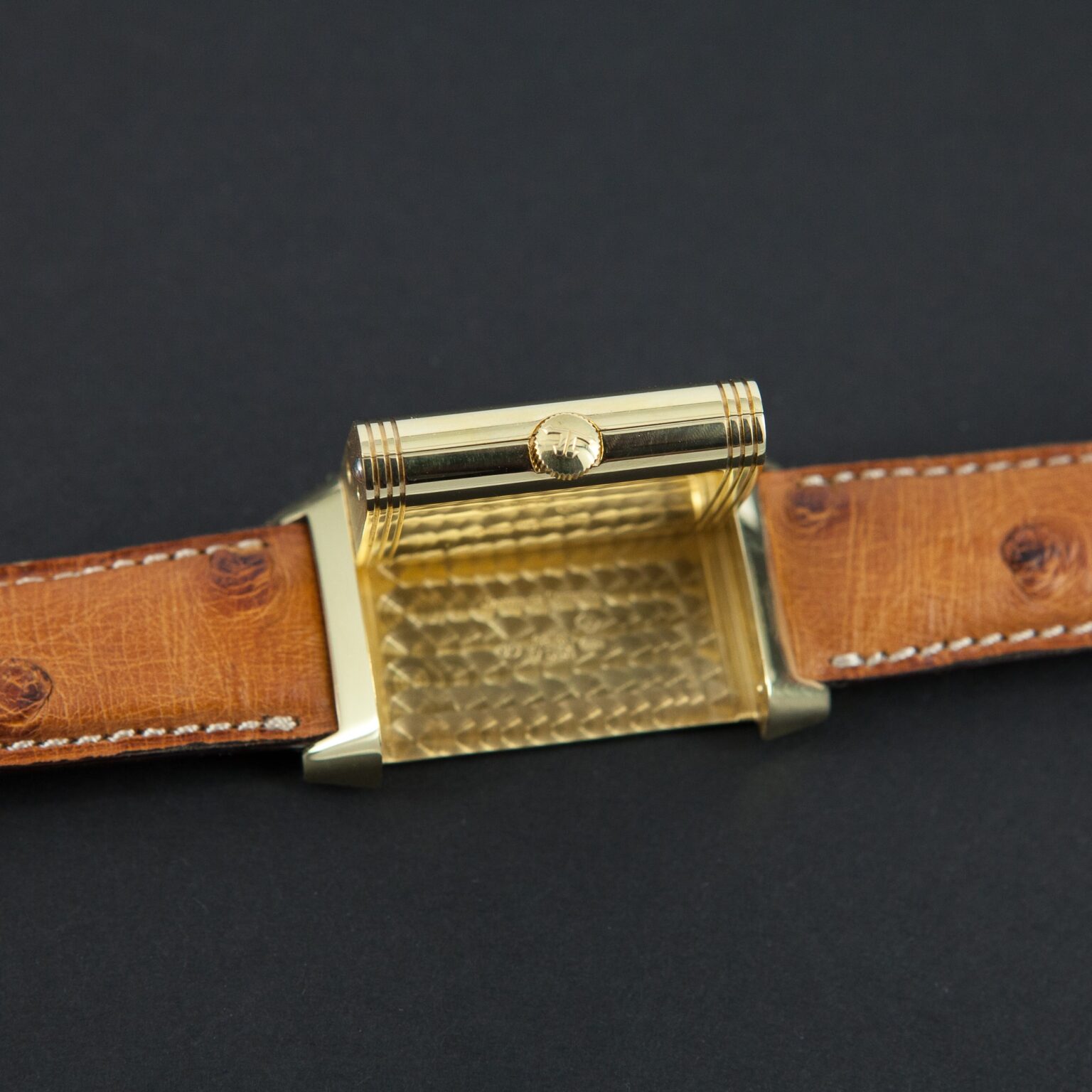 18k_JLC_Reverso_Classique-5.jpg