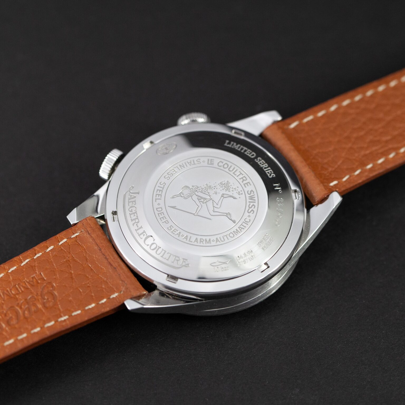 Jaeger-LeCoultre_Tribute_to_Deep_Sea_Alarm-7.jpg