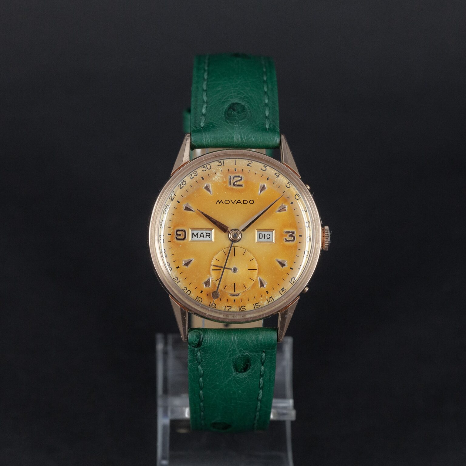 Movado_triple_date_18k-4.jpg