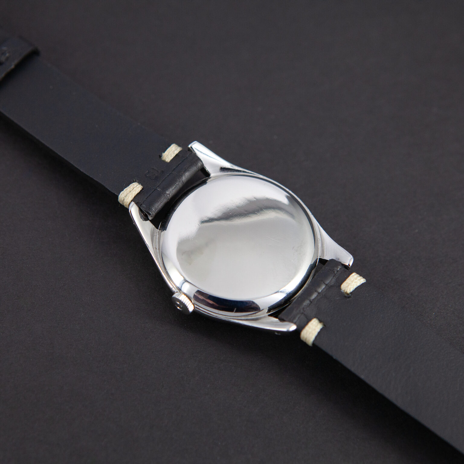 Omega_2503-1.jpg