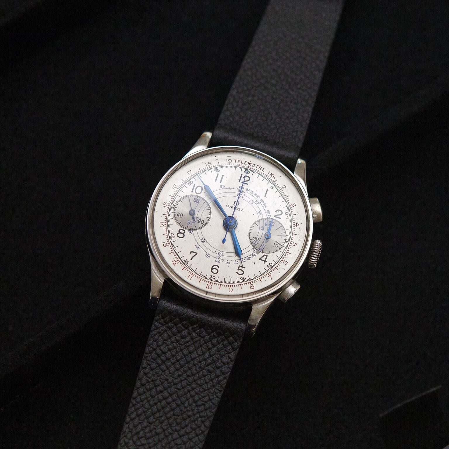 Omega_CK2092-4.jpg