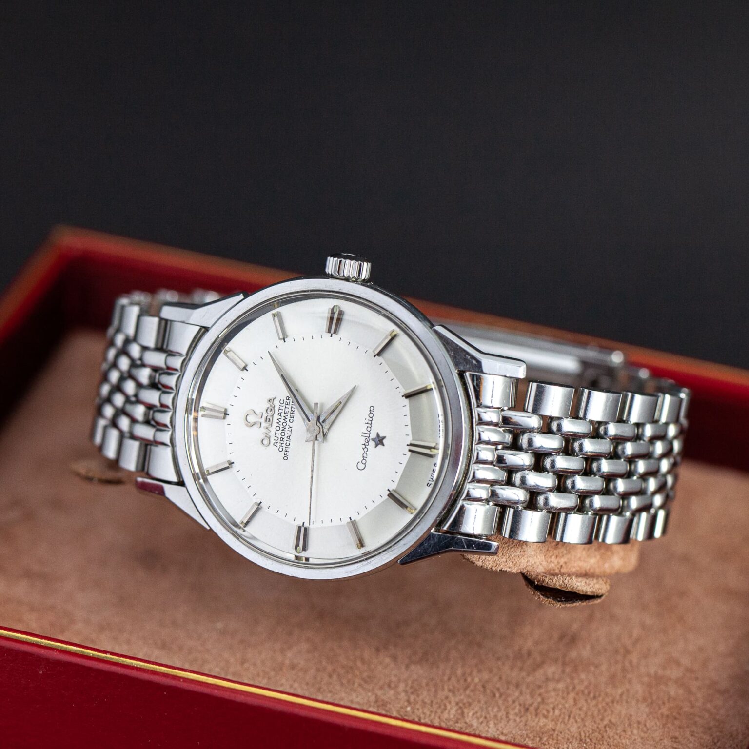 Omega_Constellation_Pie-Pan_1963-4.jpg