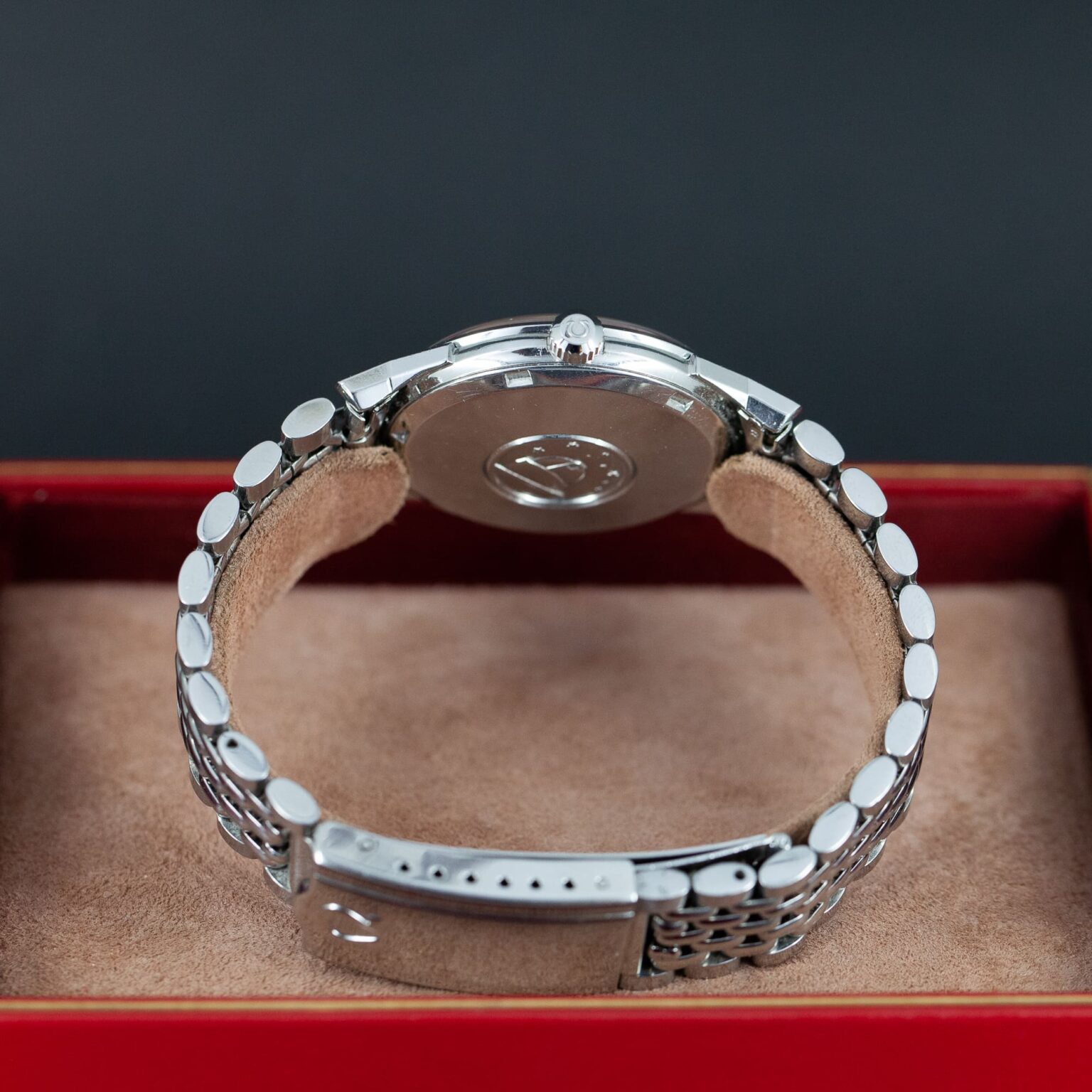 Omega_Constellation_Pie-Pan_1963-5.jpg