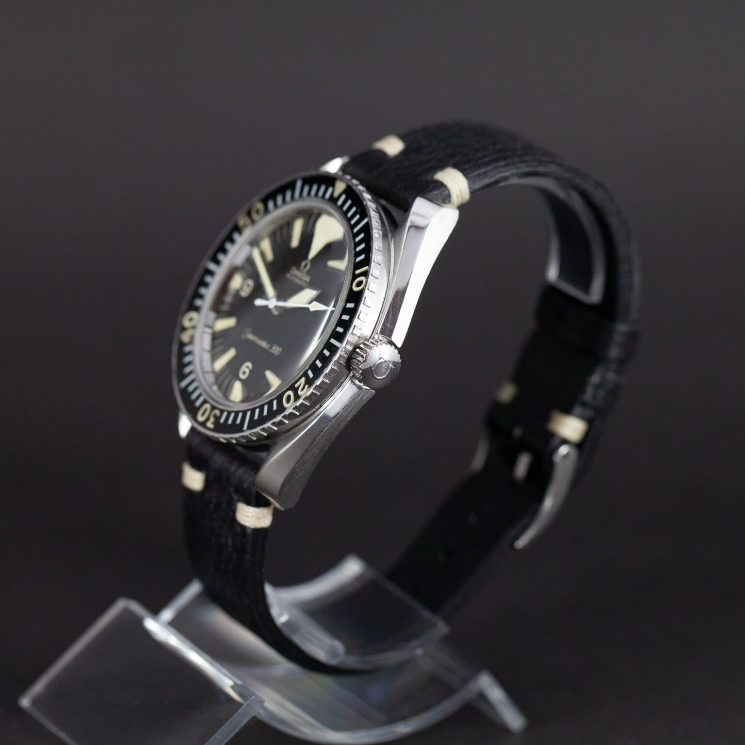 Omega_SM300_Big_Triangle_67-4.jpg