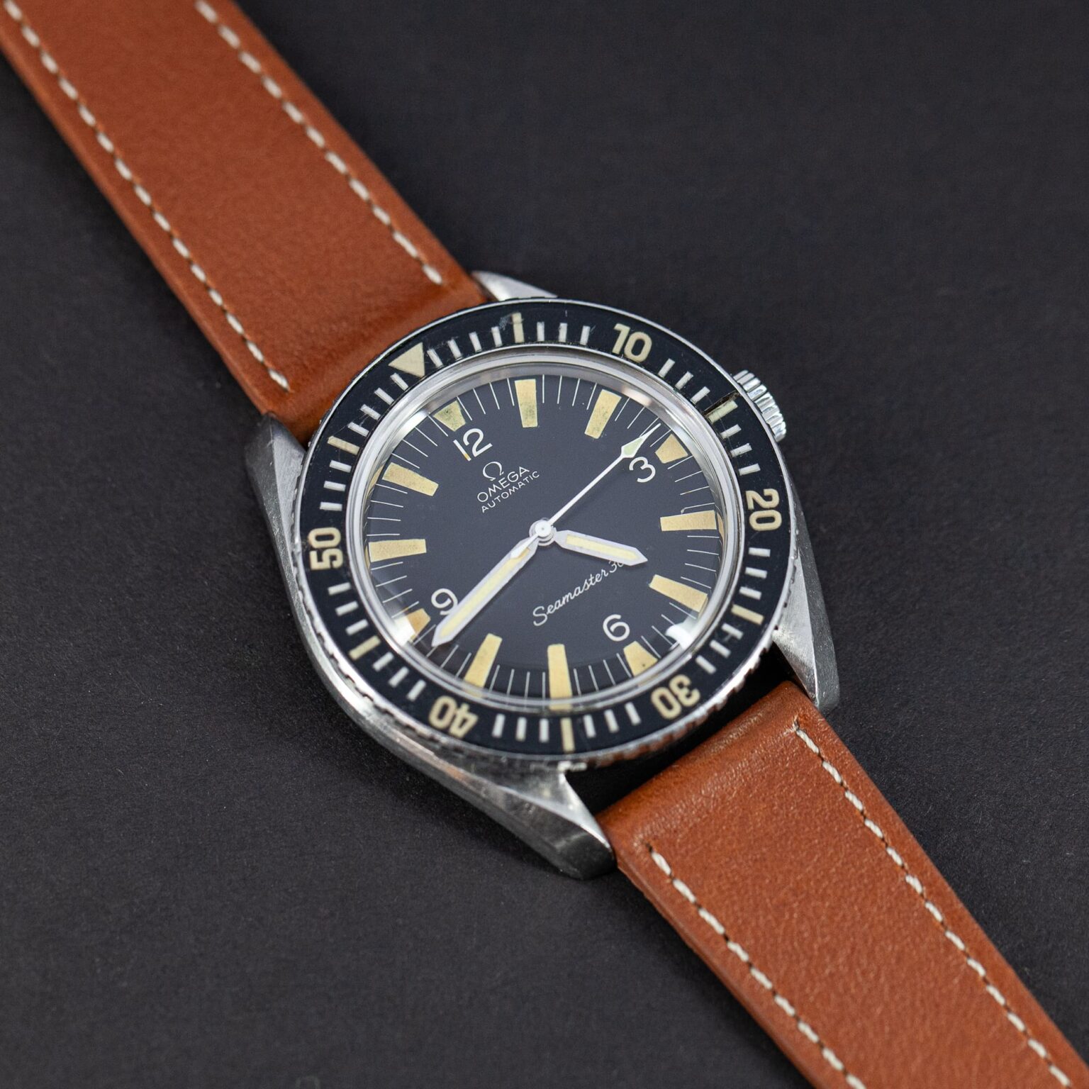 Omega_Seamaster_300_oranssi-4.jpg