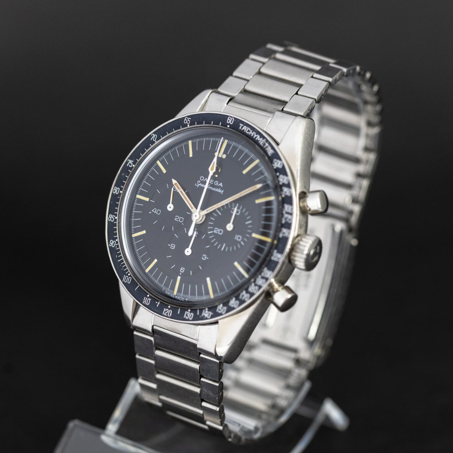 Omega_Speedmaster_64_Ed_White-2-1.jpg
