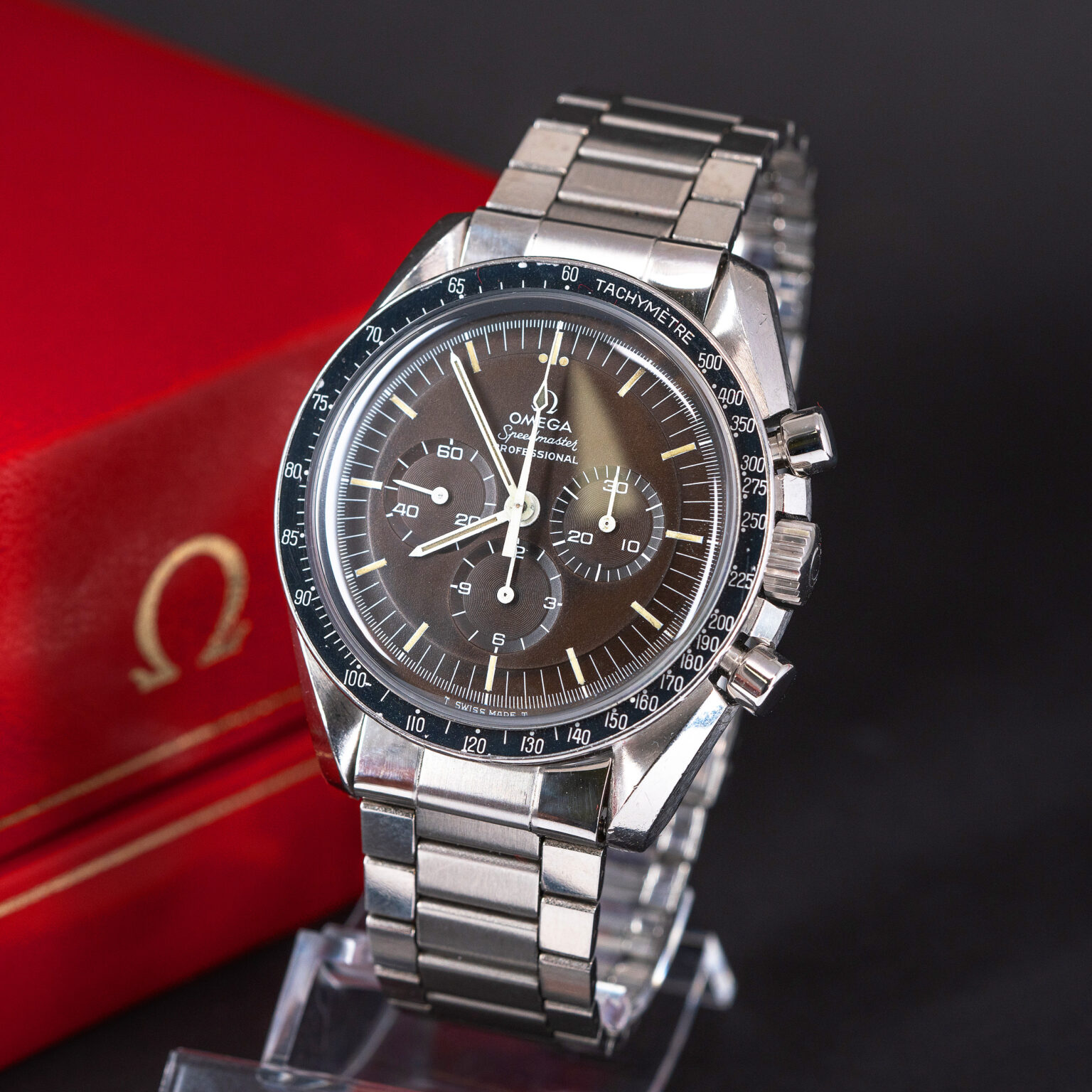 Omega_Speedmaster_Pro_145.022-69-5.jpg