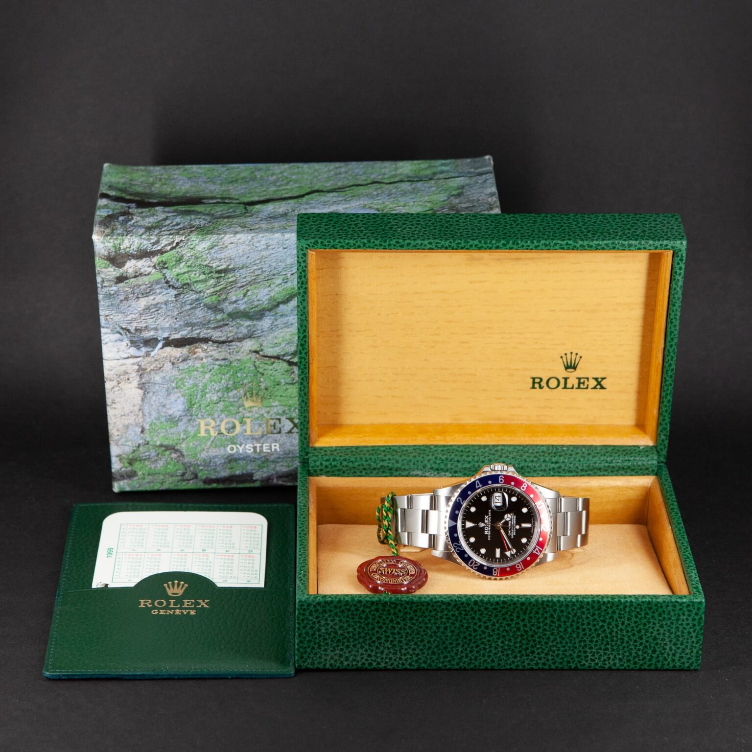 Rolex_GMT_16700_1999-1.jpg