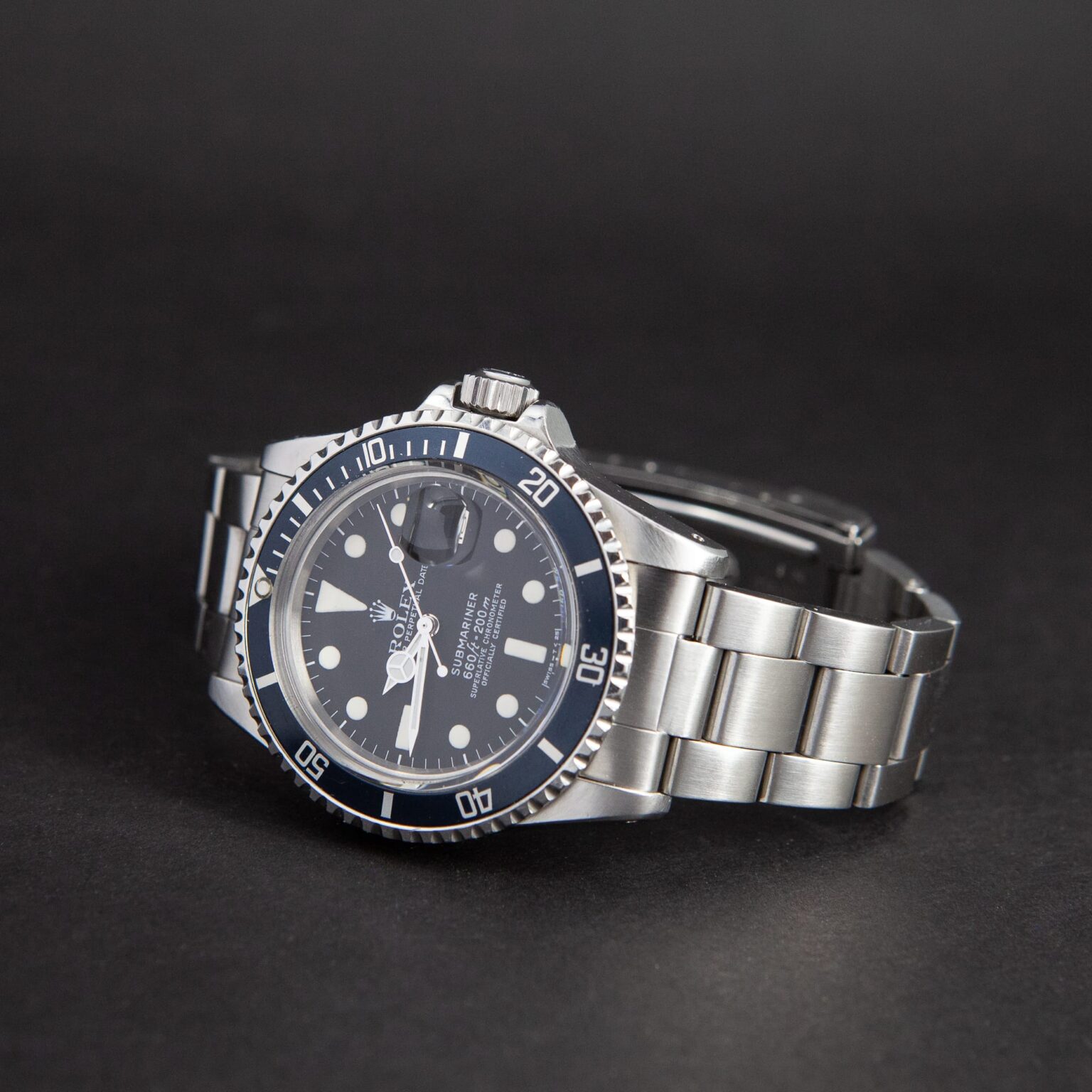 Rolex_Submariner_1680_1977-4.jpg