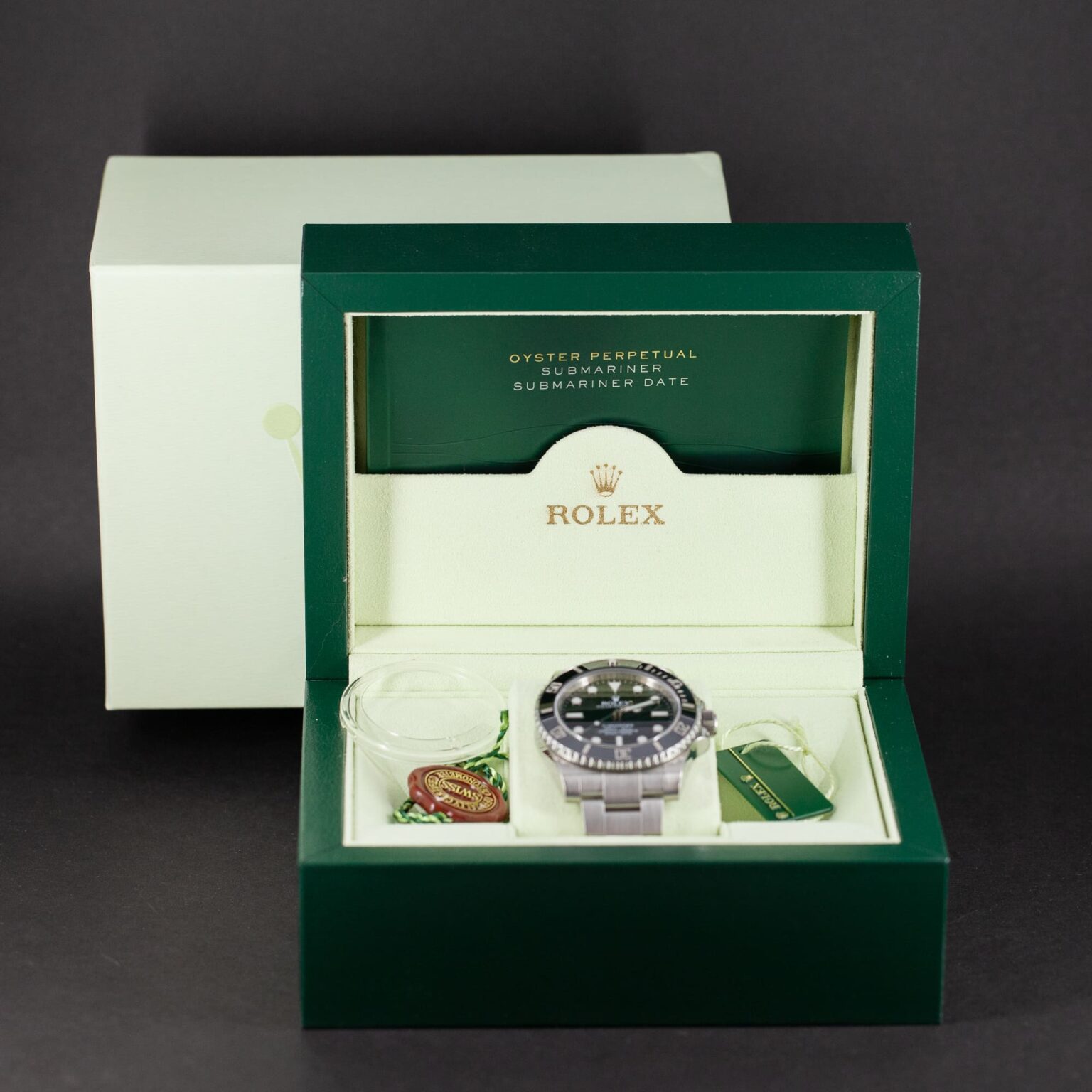 Rolex_Submariner_no-date_2014-1.jpg