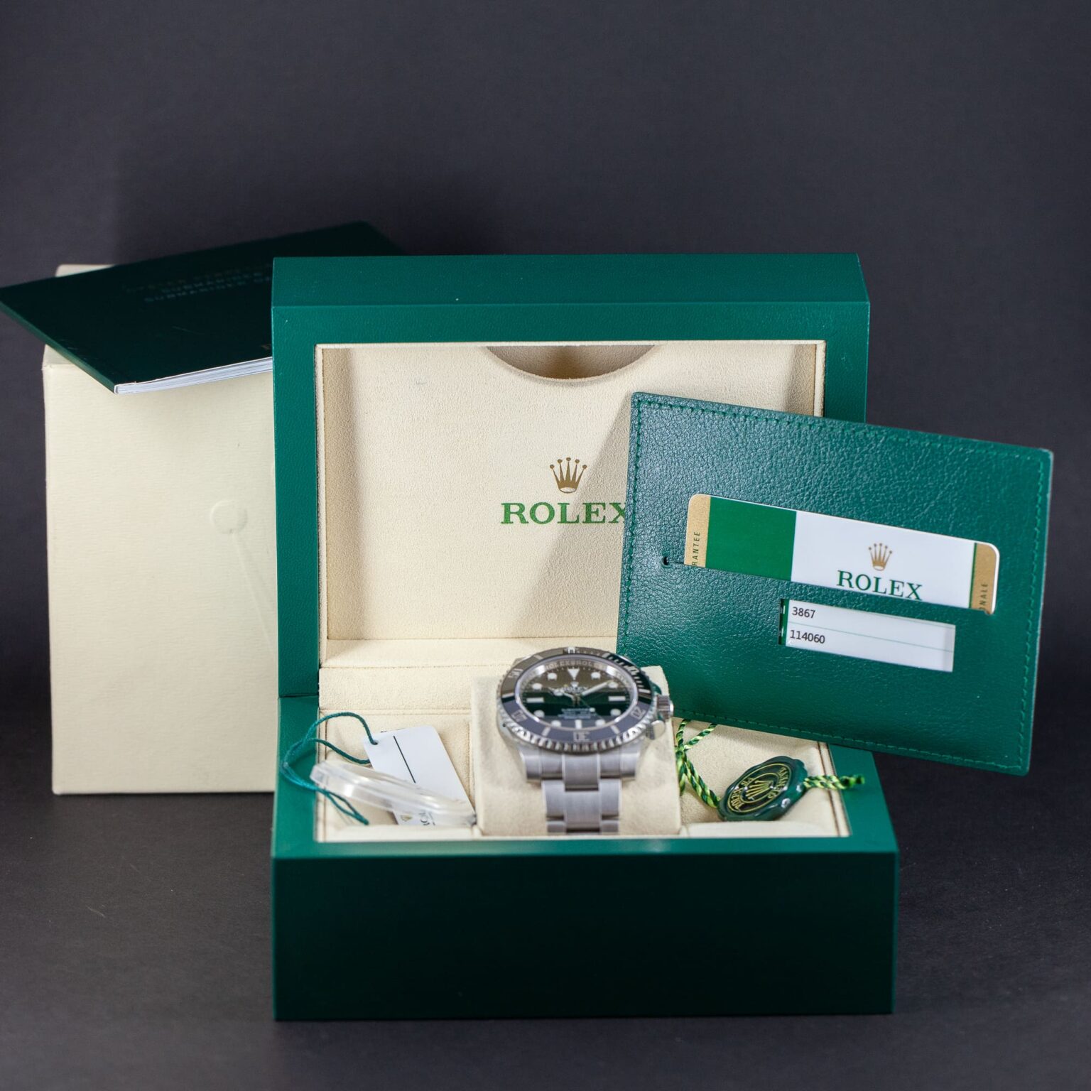 Rolex_Submariner_no-date_2016-8.jpg