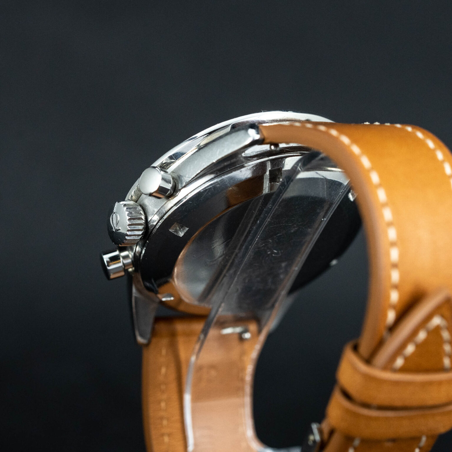 Speedmaster_105.003-64-5.jpg