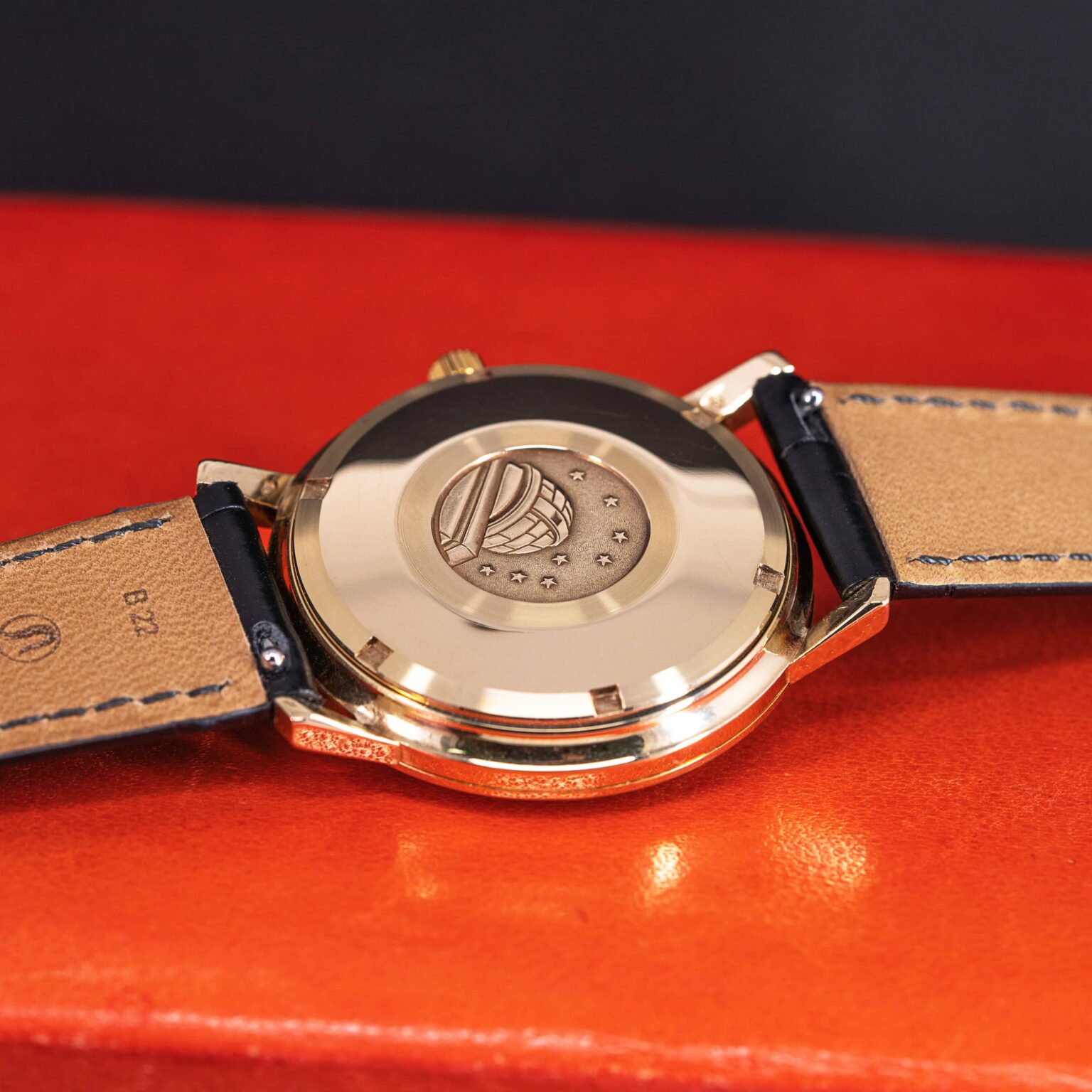 14k-Omega-Constellation-Pie-Pan-1969-6.jpg