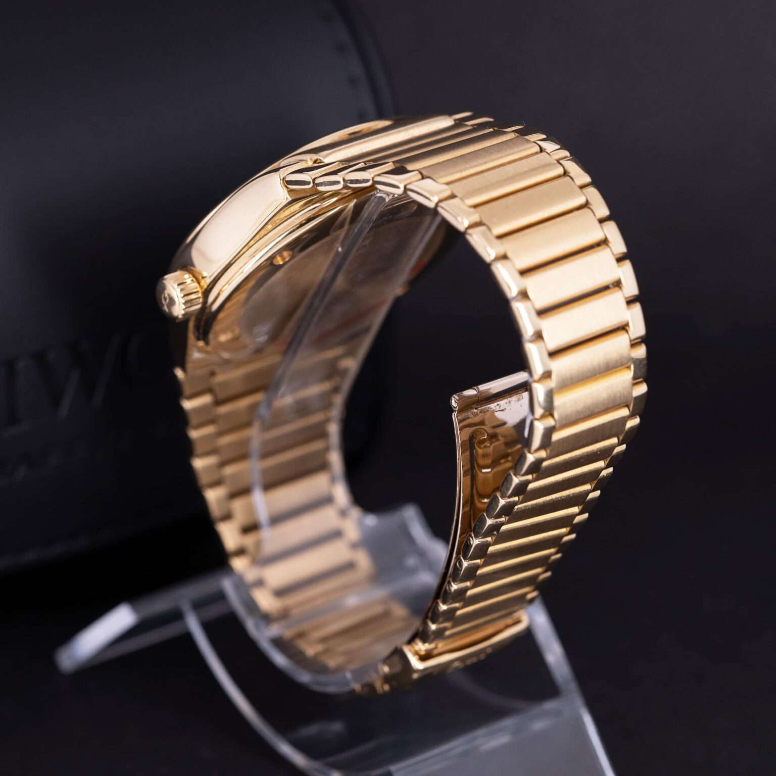 18k-IWC-Ingenieur-SL-Perpetual-Calender-Moonphase-3.jpg