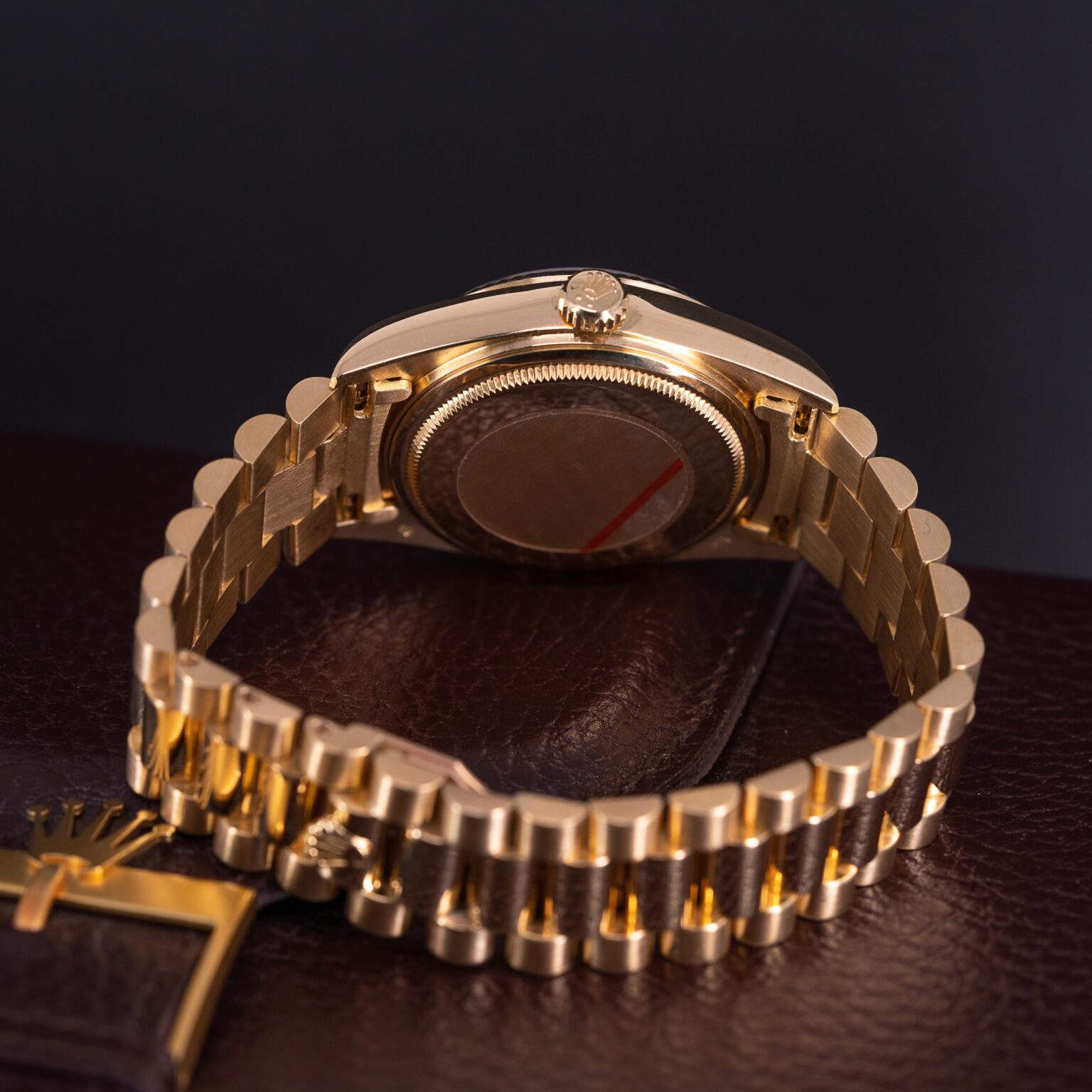 18k-Rolex-Day-Date-18038-1987-4.jpg