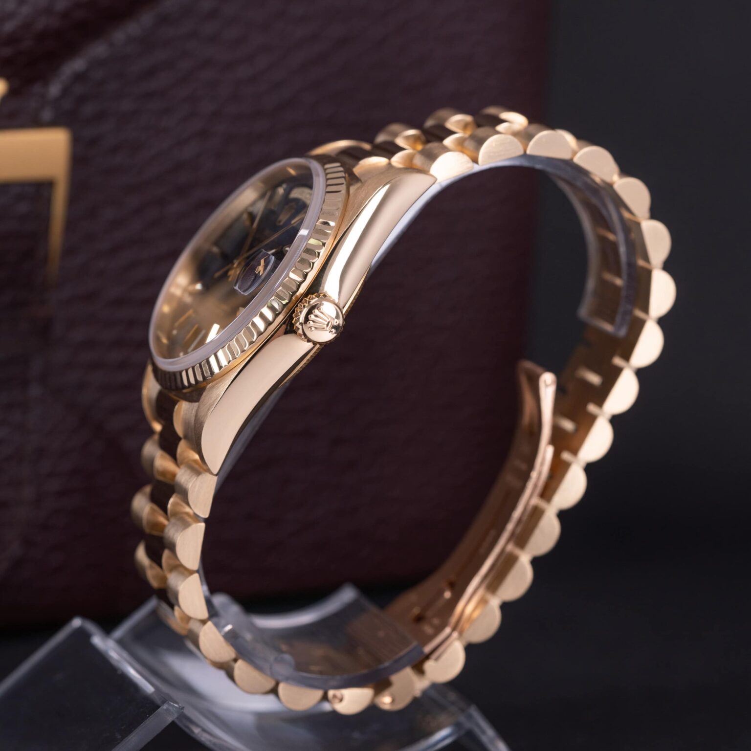 18k-Rolex-Day-Date-18238-1991-9.jpg