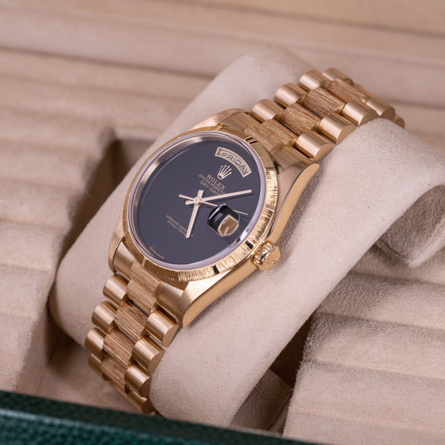 18k-Rolex-Day-Date-18248-Onyx-1999-4.jpg