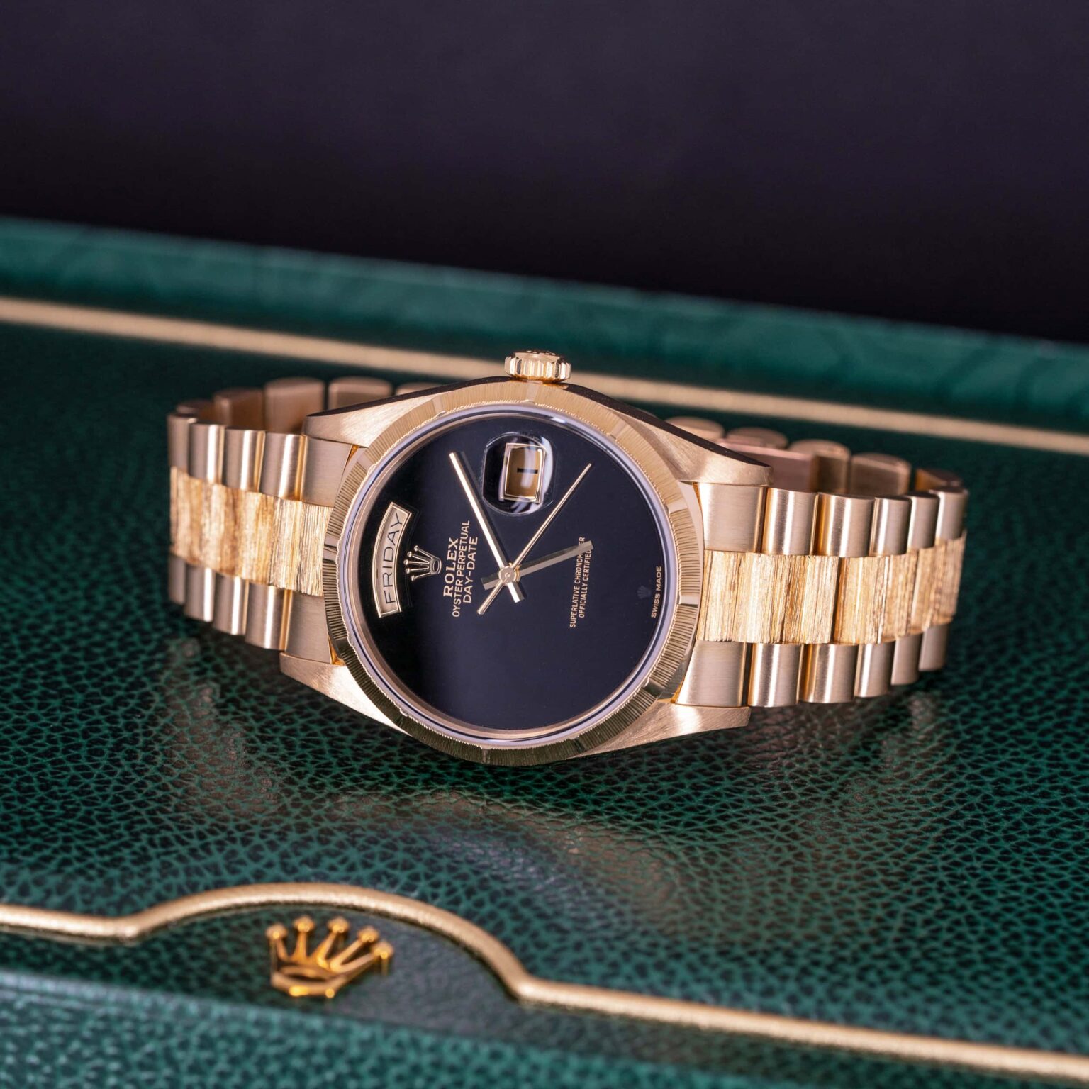 18k-Rolex-Day-Date-18248-Onyx-1999-5.jpg