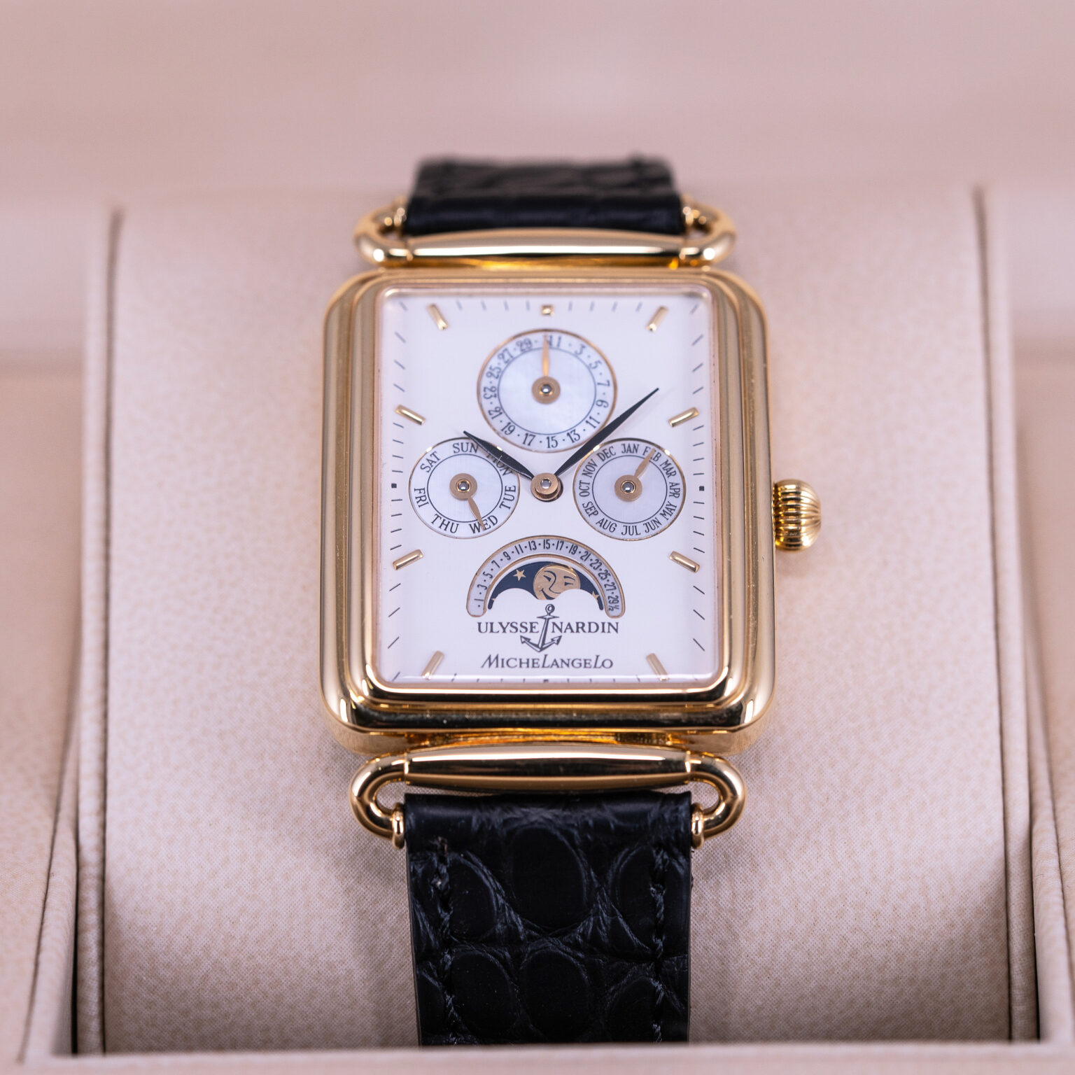 18k-Ulysse-Nardin_Michelangelo_161.42-2-1.jpg