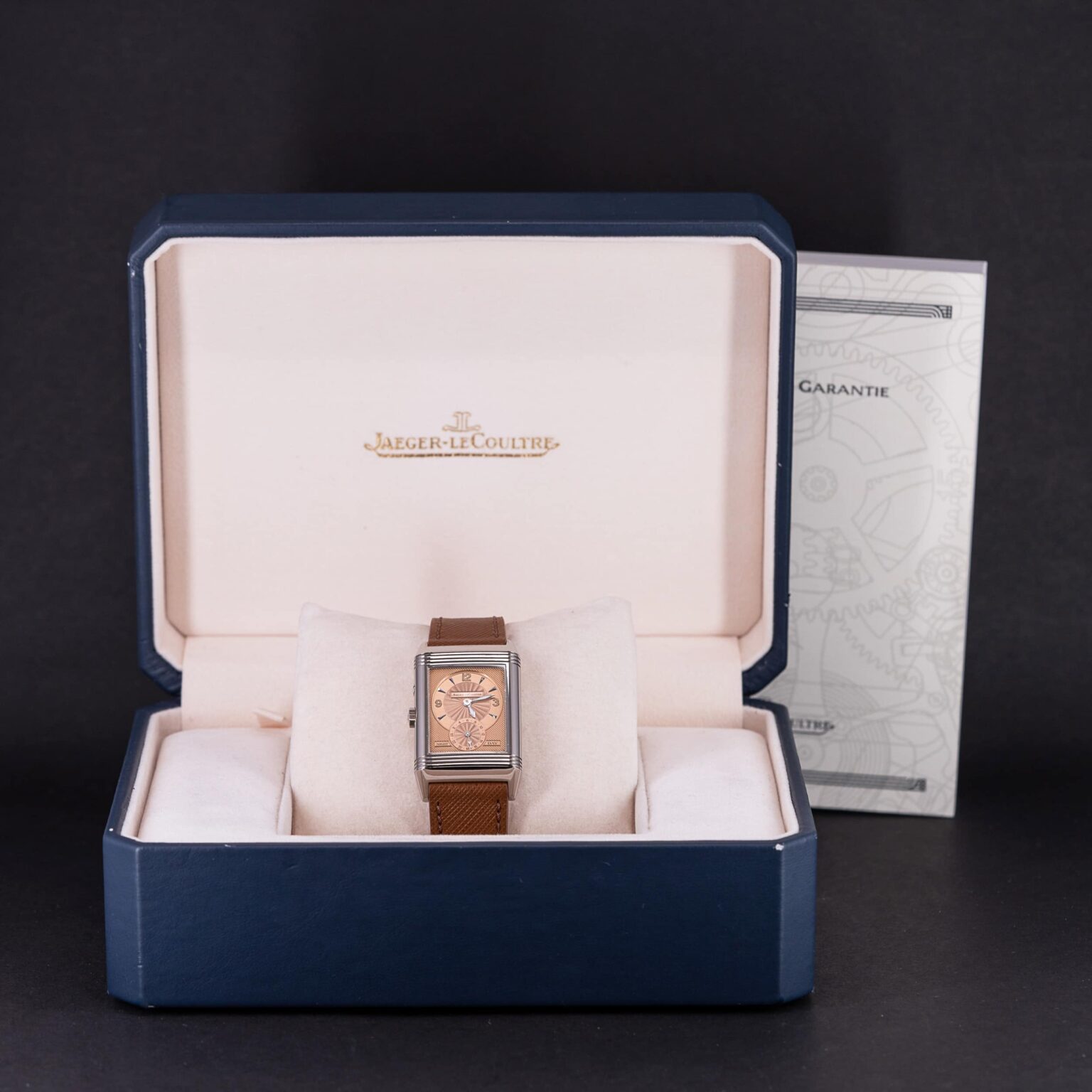 18k_JLC_Reverso_Night-Day.jpg