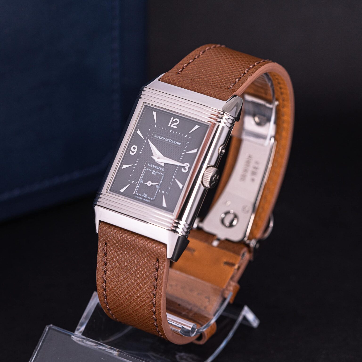18k_JLC_Reverso_Night-Day-5.jpg