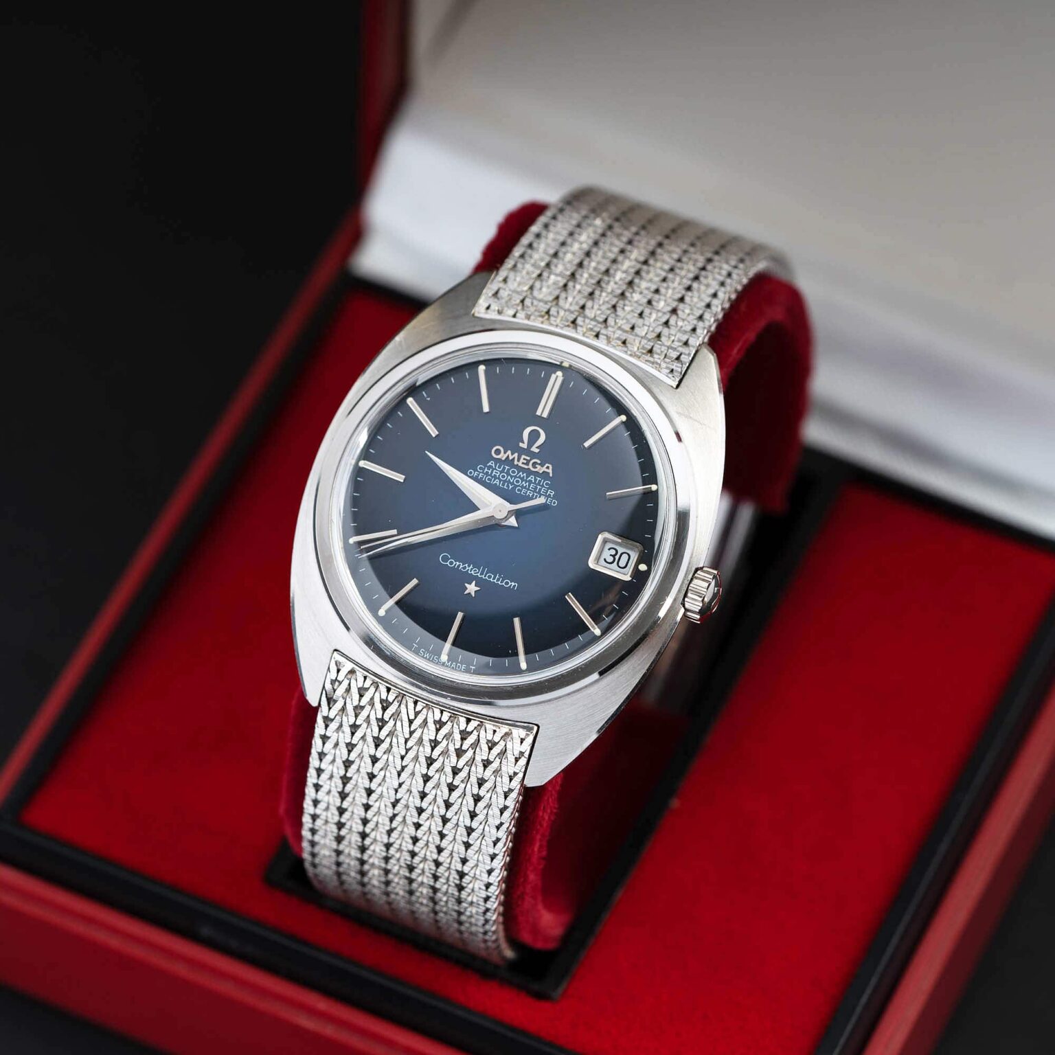 18k_Omega_Constellation_168.009-2.jpg