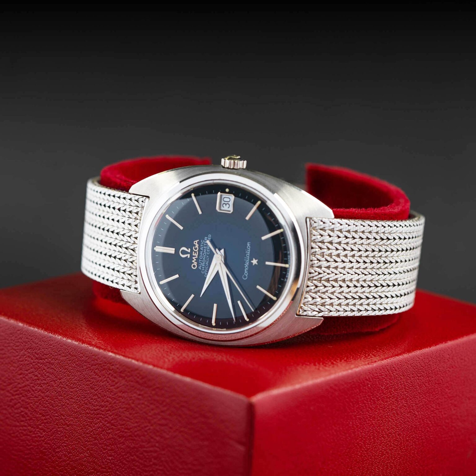 18k_Omega_Constellation_168.009-3.jpg