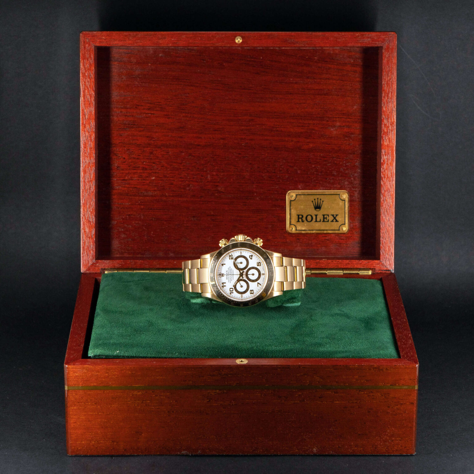 18k_Rolex_Daytona_16528-scaled-1.jpg