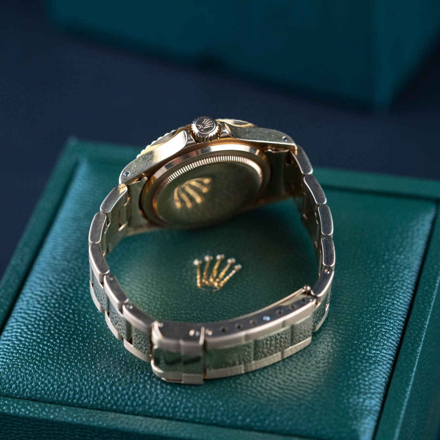 18k_Rolex_Submariner_1680_1975-10.jpg