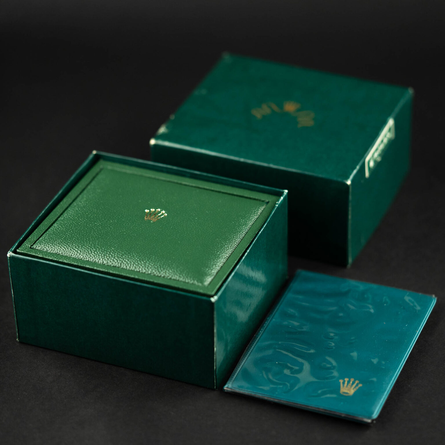 18k_Rolex_Submariner_1680_1975-2.jpg