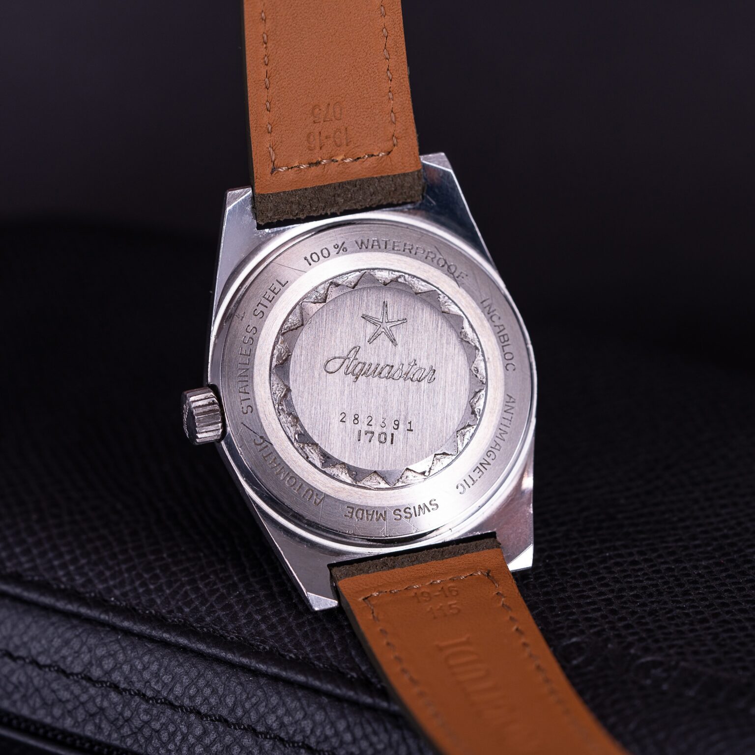 Aquastar-63-sukeltajankello-3.jpg