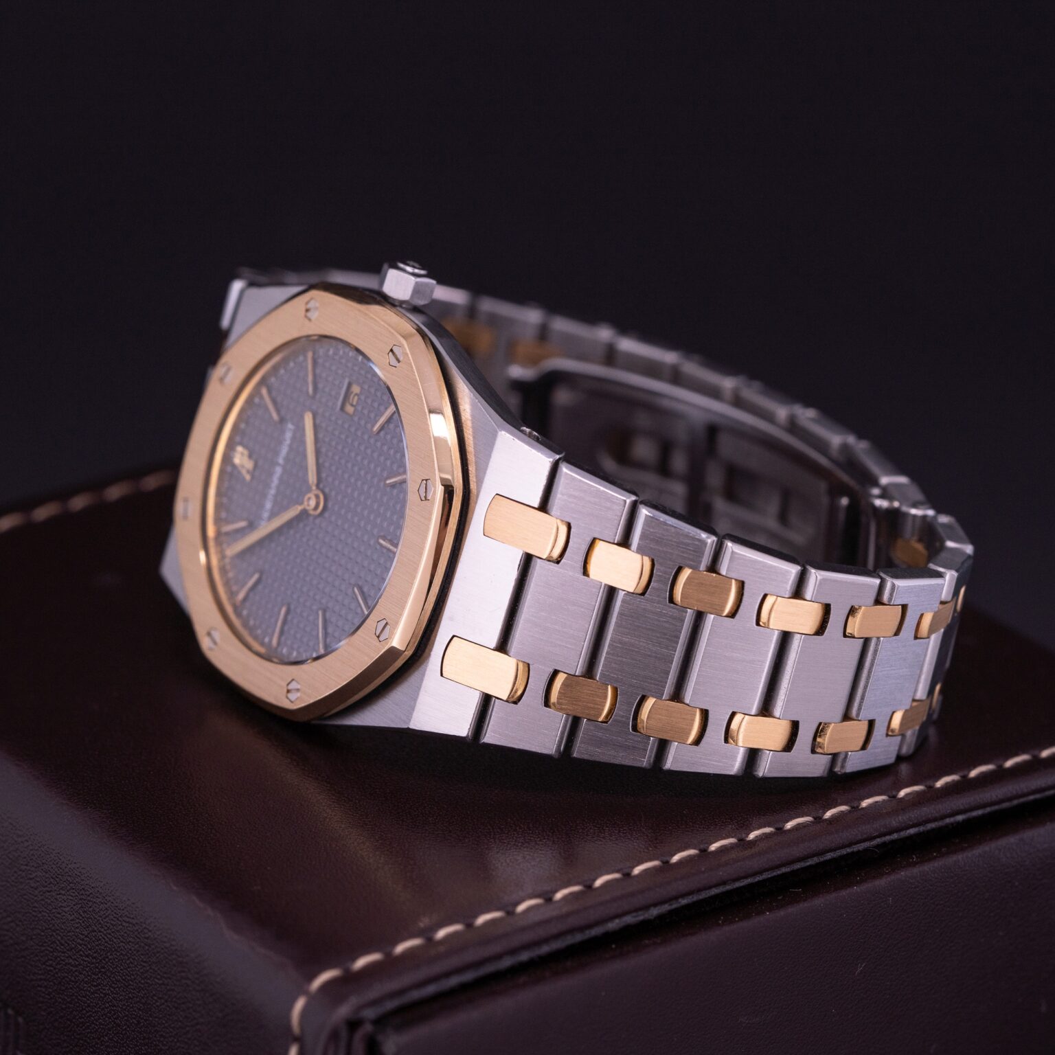 Audemars-Piguet-56175SA-3.jpg