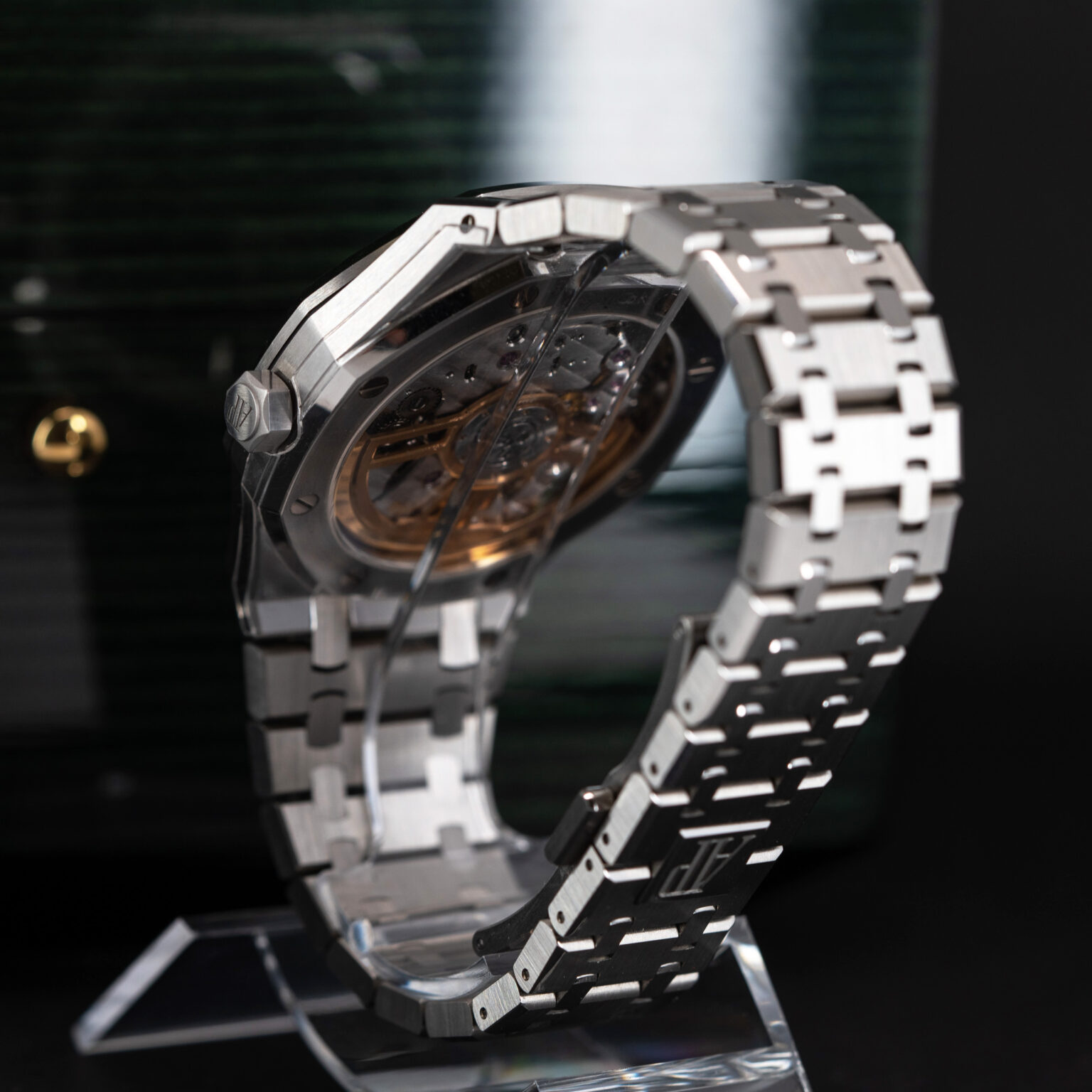 Audemars-Piguet_Royal-Oak_15500ST_2019-10.jpg