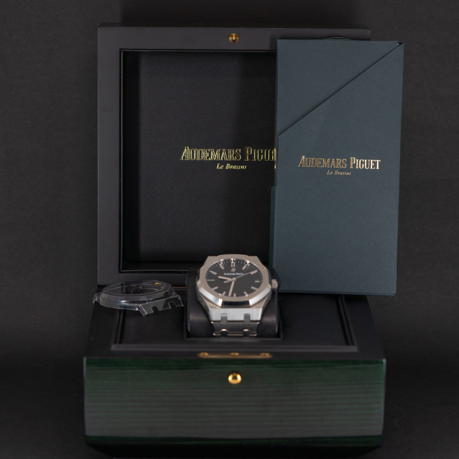 Audemars-Piguet_Royal-Oak_15500ST_2019.jpg