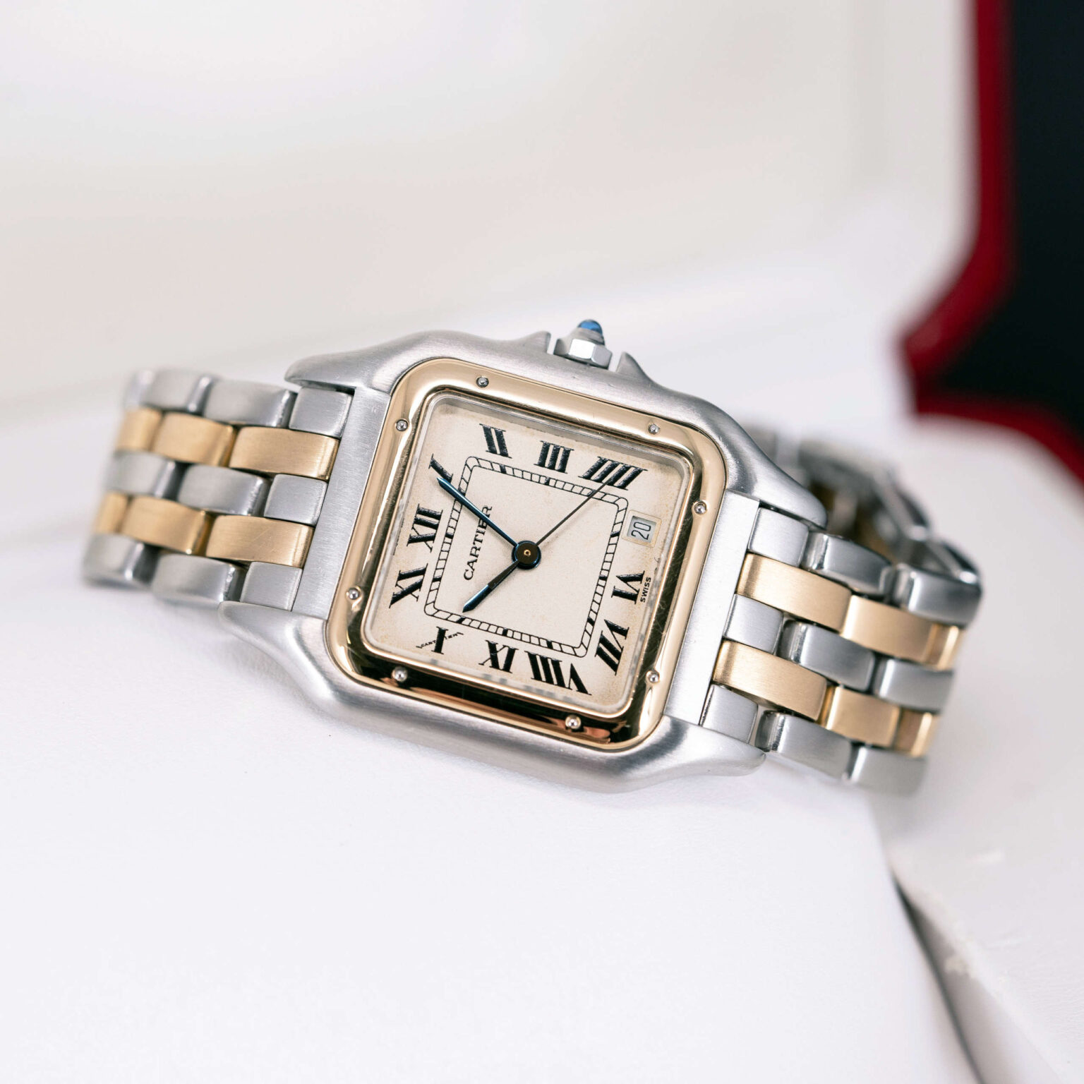 Cartier_Panthere_TT_27-2-1-scaled-1.jpg