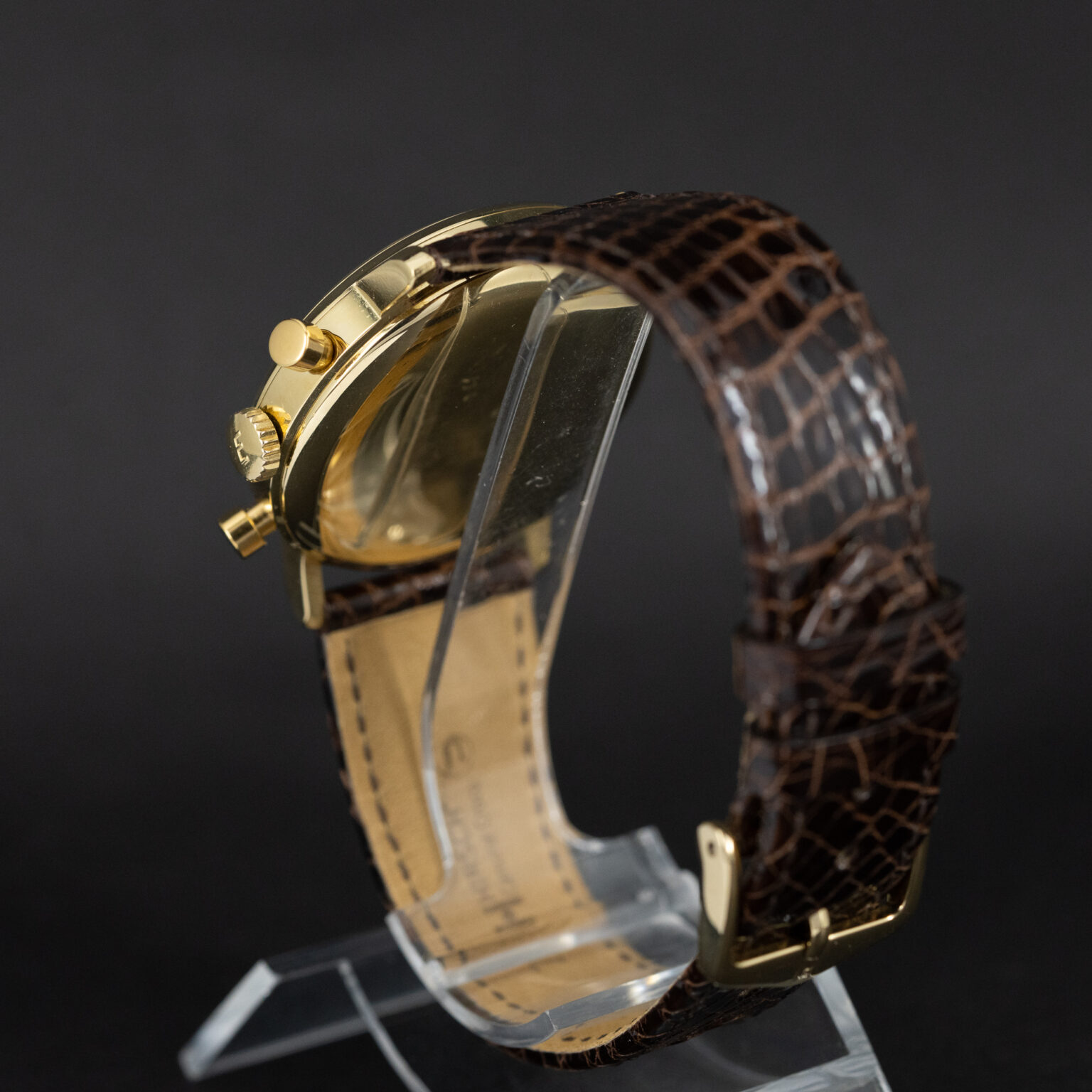 Eberhard_Co_18k_triple-date-6.jpg