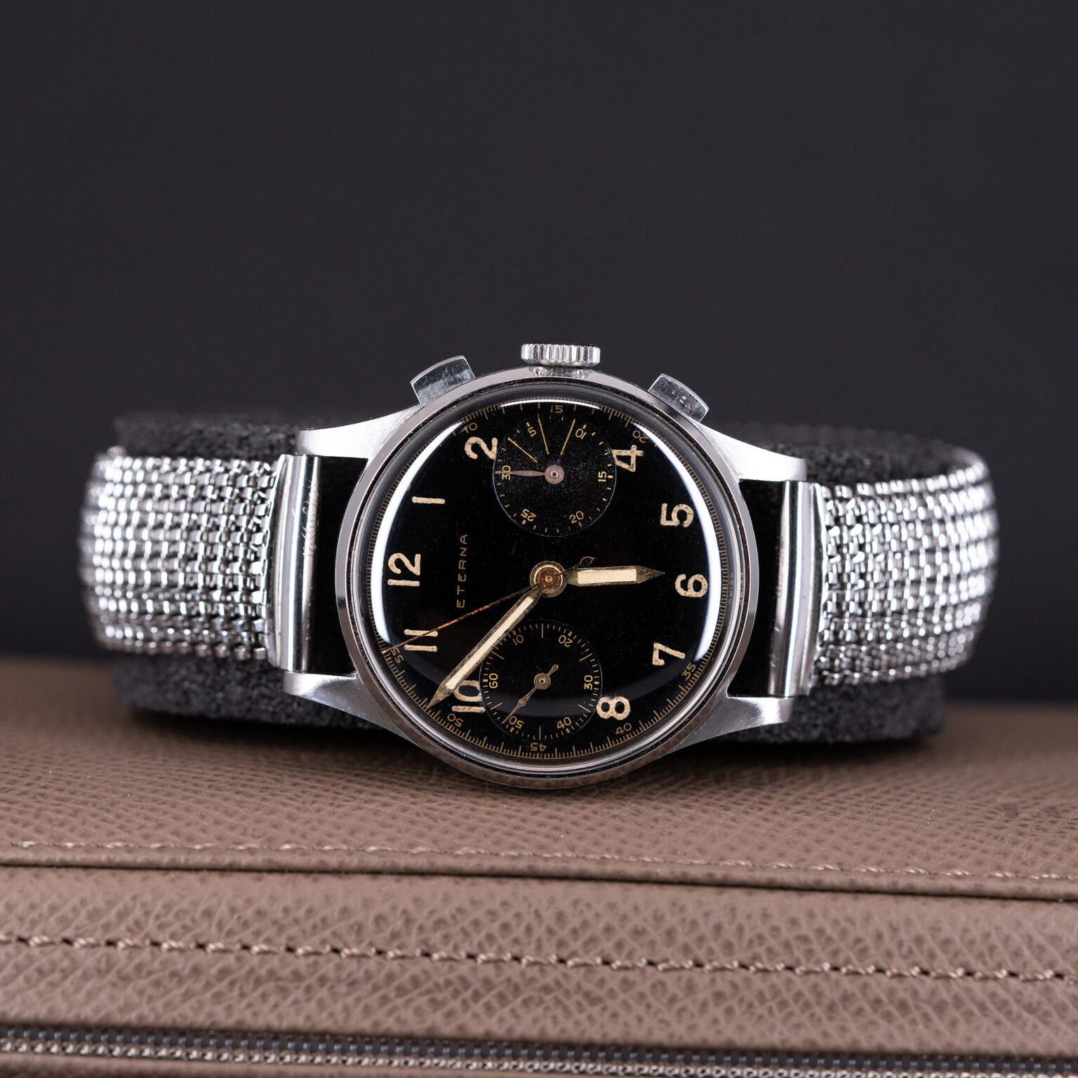 Eterna_chrono_gilt_1947.jpg