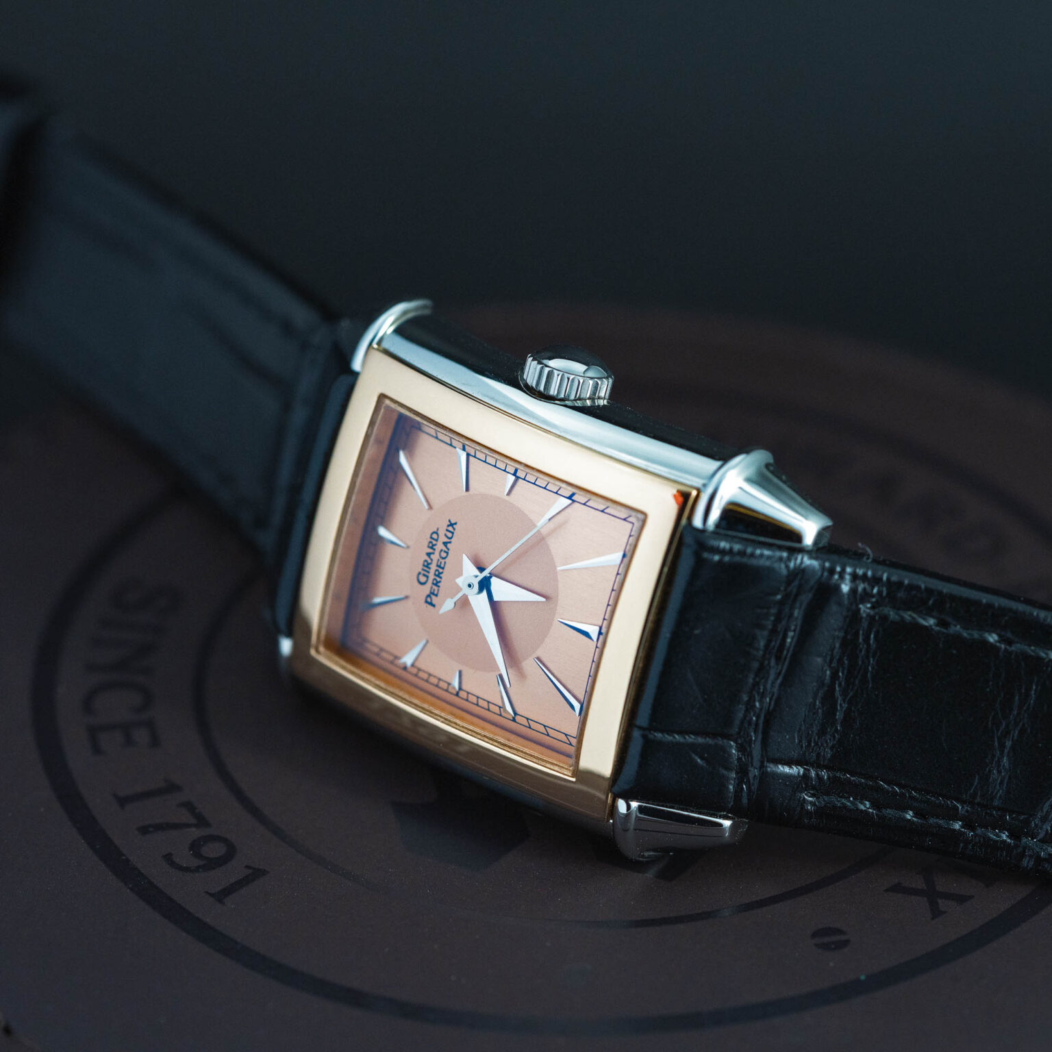 Girard_Perregaux_Vintage_Lady-2.jpg