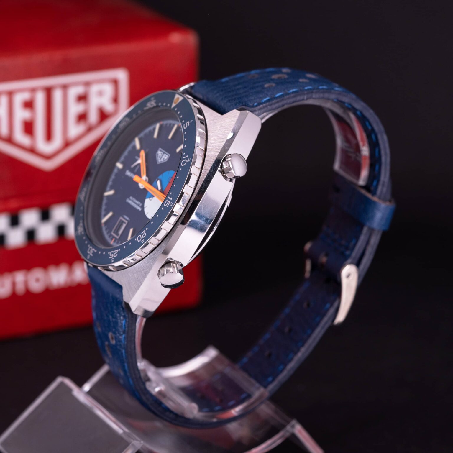 Heuer-Skipper-15630-NOS-3.jpg