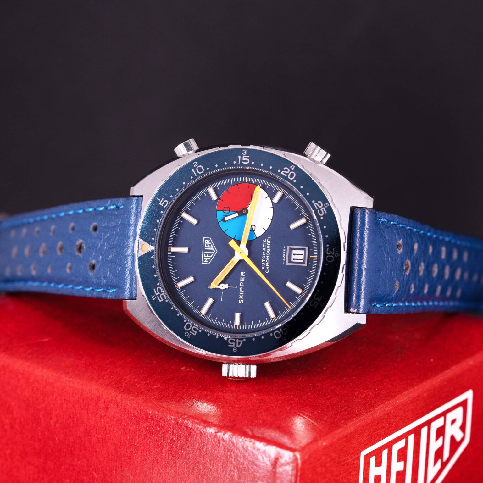 Heuer-Skipper-15630-NOS-5.jpg