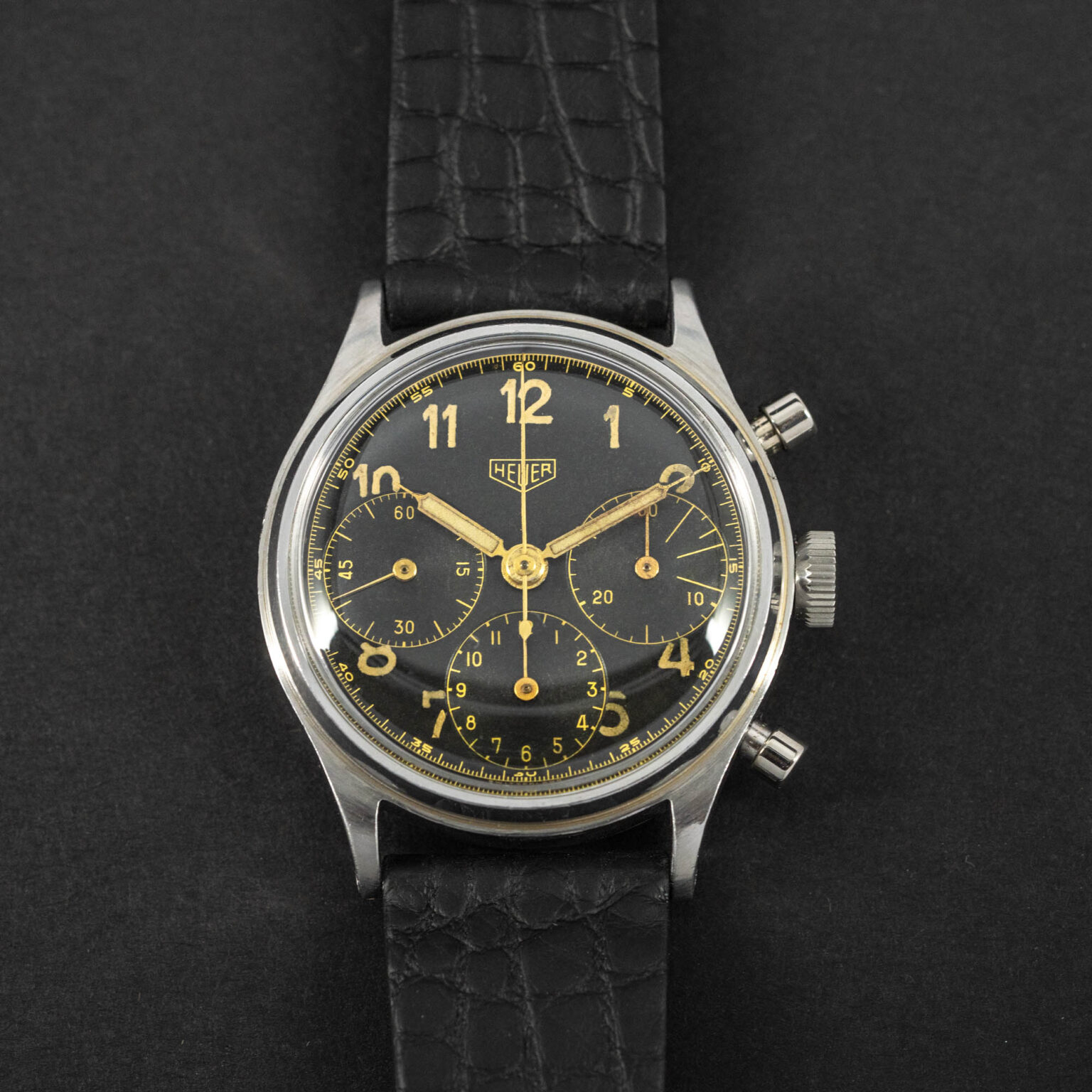 Heuer_2447_Gilt_1943-5.jpg