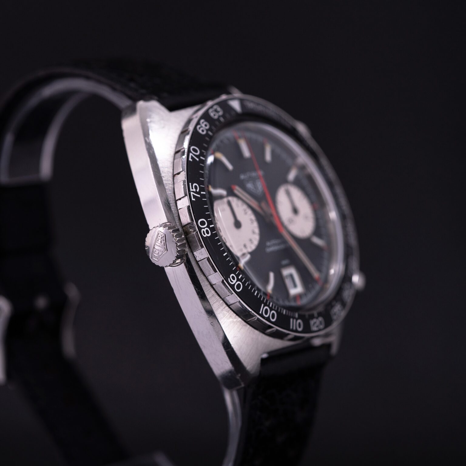 Heuer_Autavia_1163V_1973-6.jpg