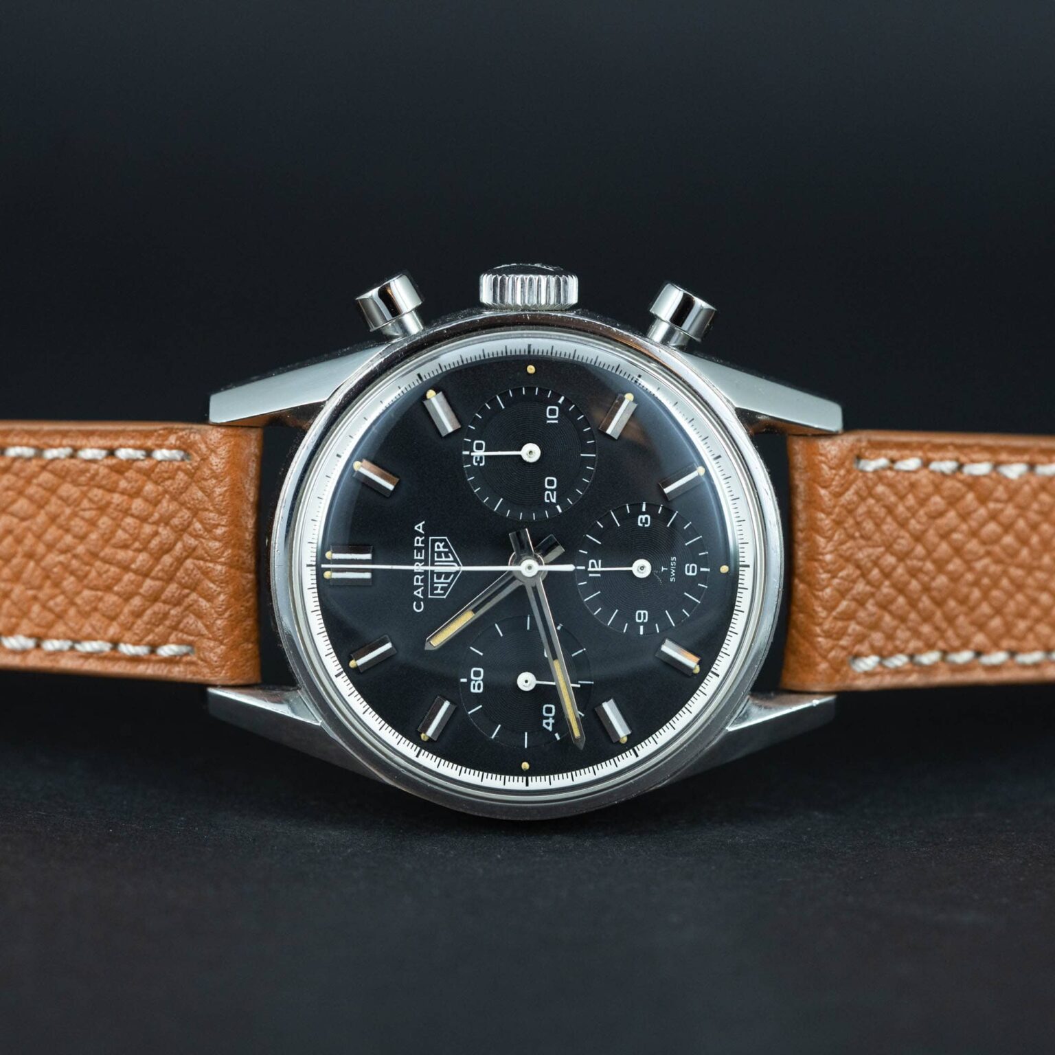 Heuer_Carrera_2447N_1970-4.jpg