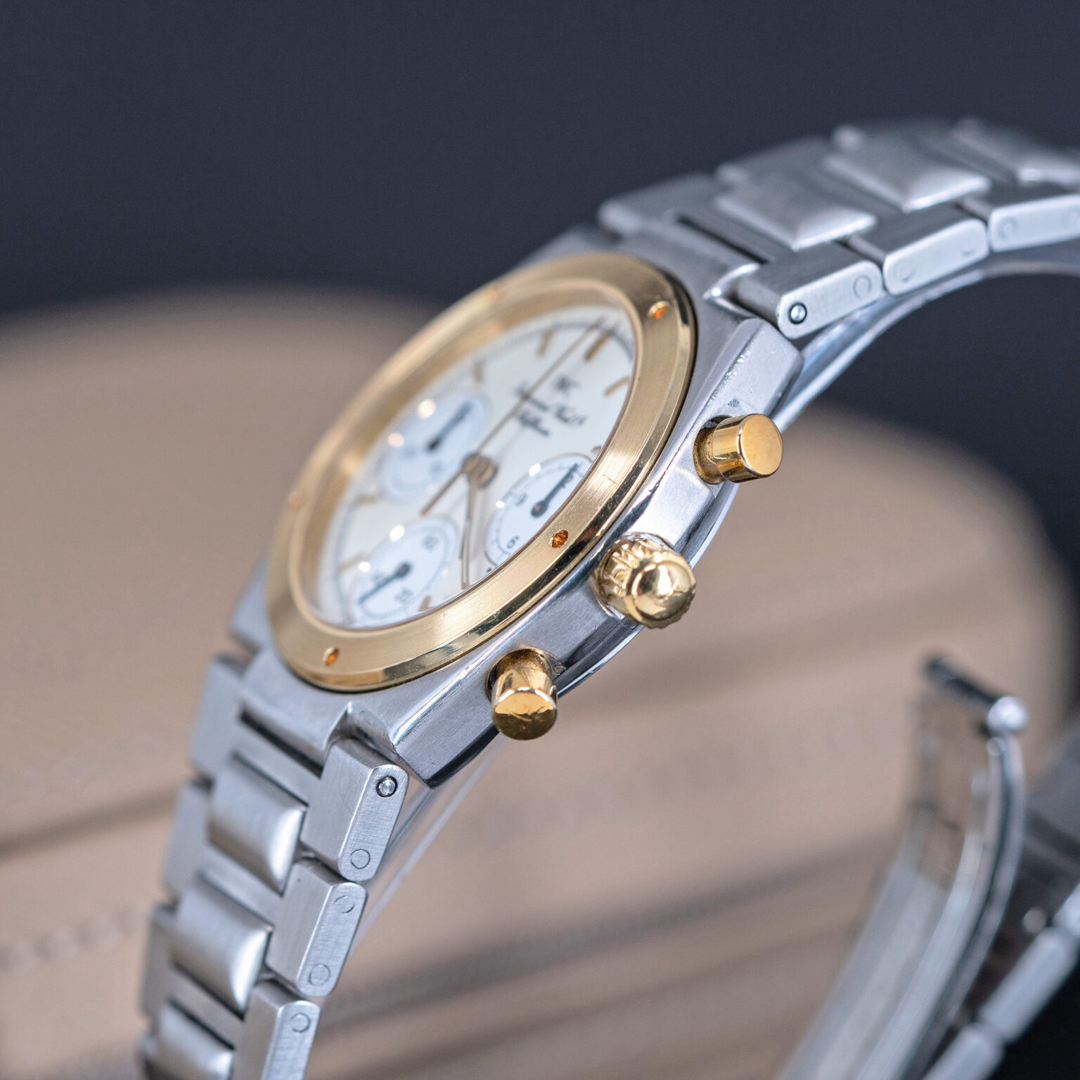 IWC_Ingenieur_Lady_3733_1990-2-1.jpg