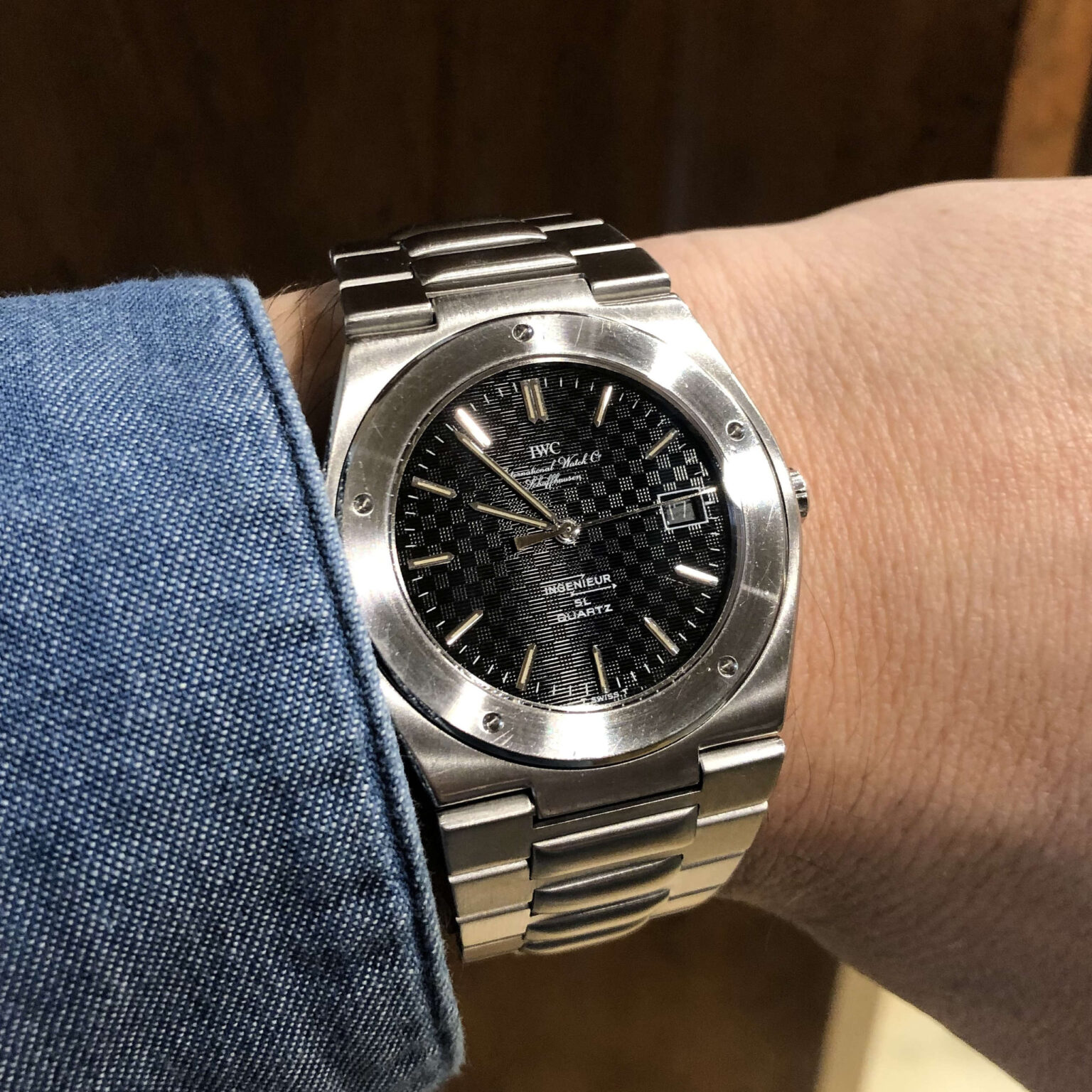 IWC_Ingenieur_wristshot-scaled-1.jpg
