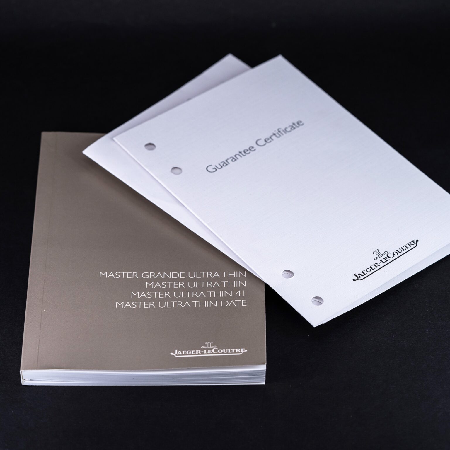 JLC_Master_Grande_Ultra-Thin_2013-11.jpg