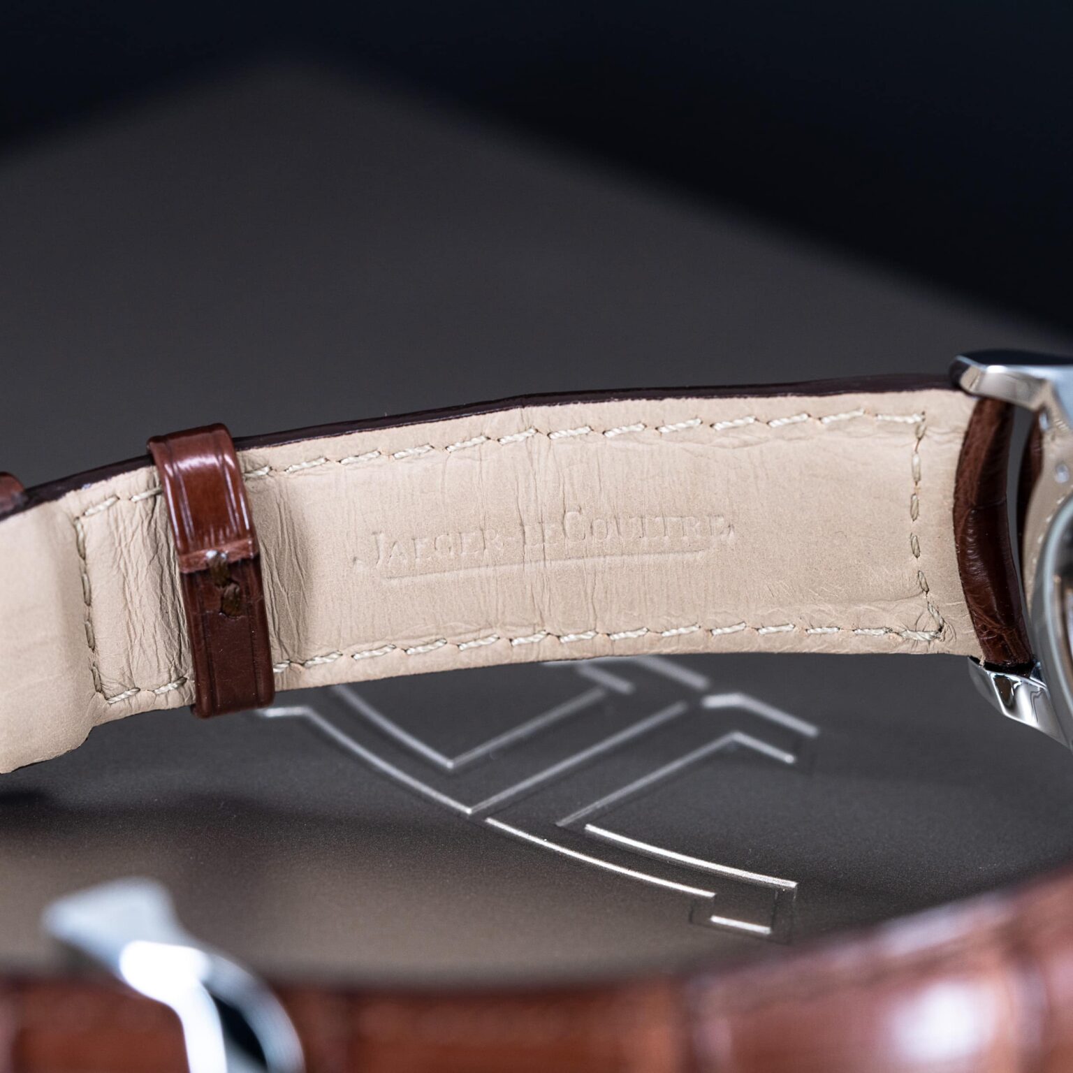 JLC_Master_Grande_Ultra-Thin_2013-8.jpg