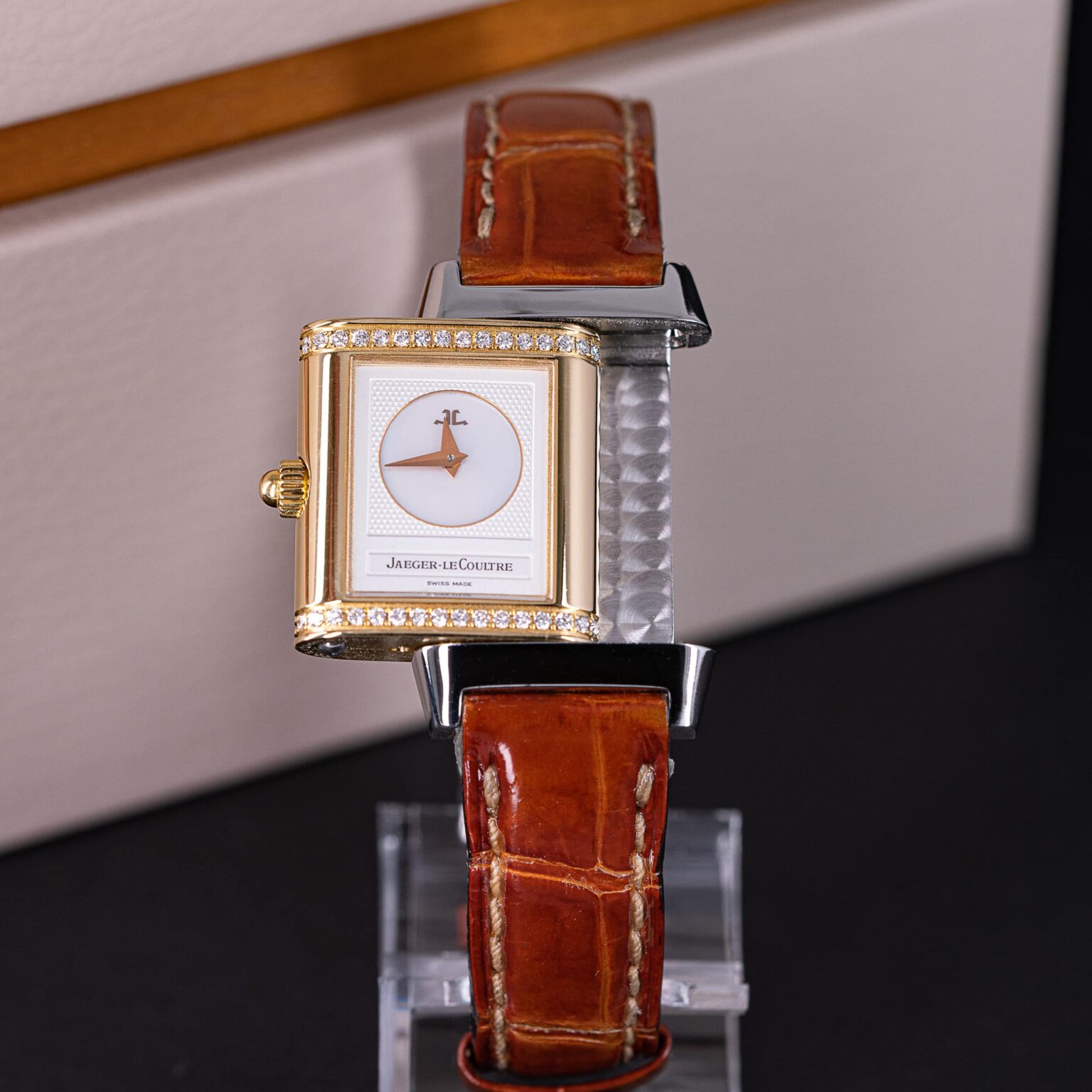 JLC_Reverso_Lady_Duo_Two-Tone-8.jpg
