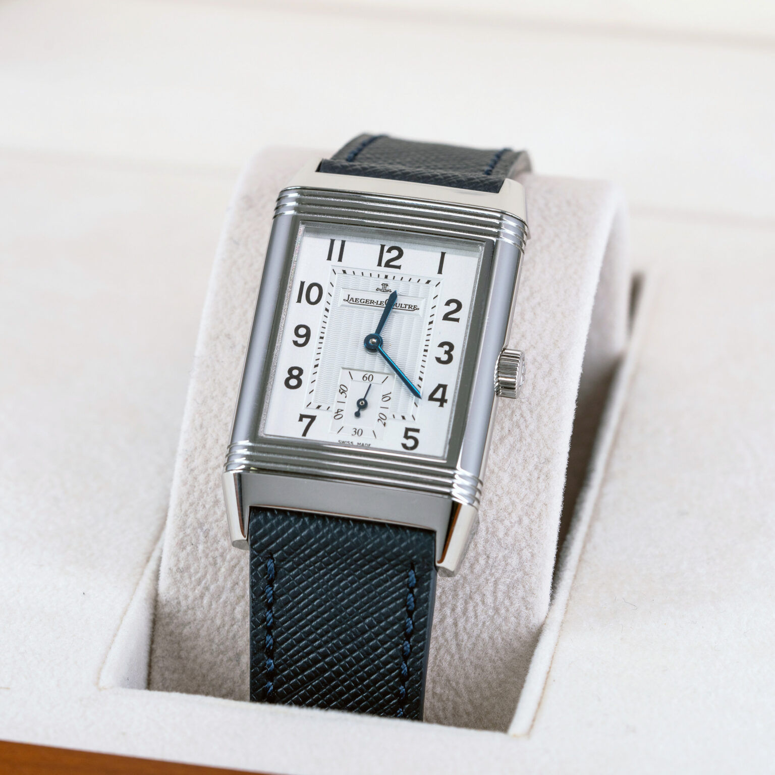 Jaeger-LeCoultre-Reverso-Grande-Taille-2015-3-1.jpg