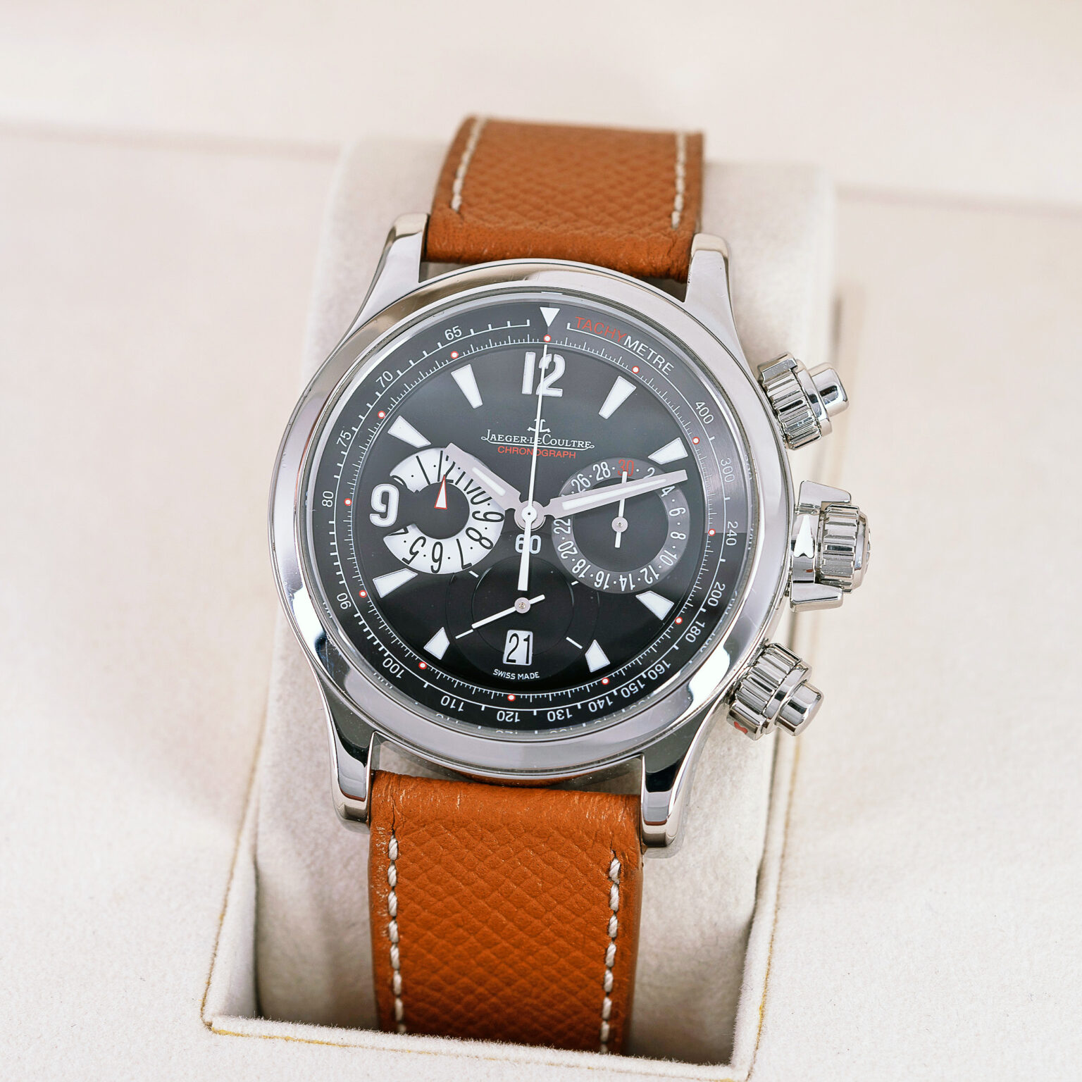 Jaeger-LeCoultre_Master-Compressor-Chronograph-2-1.jpg